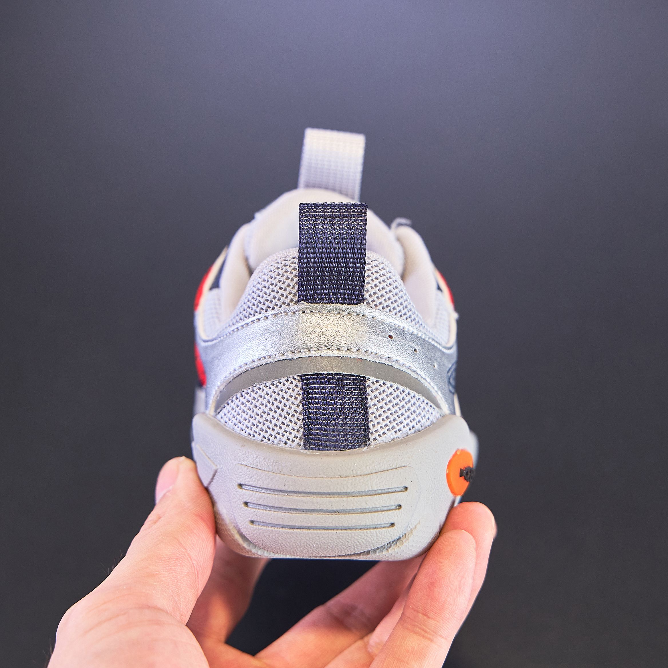 图片[5]-💝KEEN校园运动童鞋💘💲 🚗KEEN儿童校园帅气舒适透气耐磨松紧扣轻便休闲百搭童鞋🛵 🍎科恩官方新品25年最新款徒步机能防滑登山越野户外童鞋💖 🔥韩版防滑软底透气男女童飞速减震小众款包头亲子鞋童鞋🎈 🍒颜色： 紫色，银色，灰色 尺码：26-35码 实际脚长 加0.5-1CM后选内长-选品中心