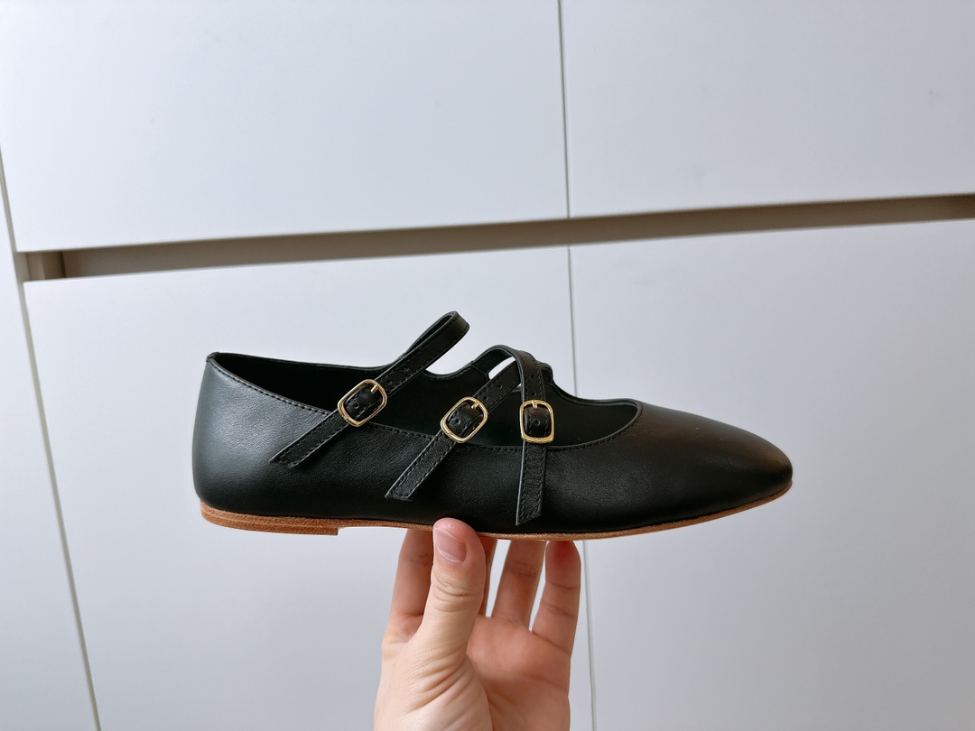 Celine Fall/Winter Retrospect: Mary Jane’s Shoes, Substitutes, 675 💰 - 图片 8