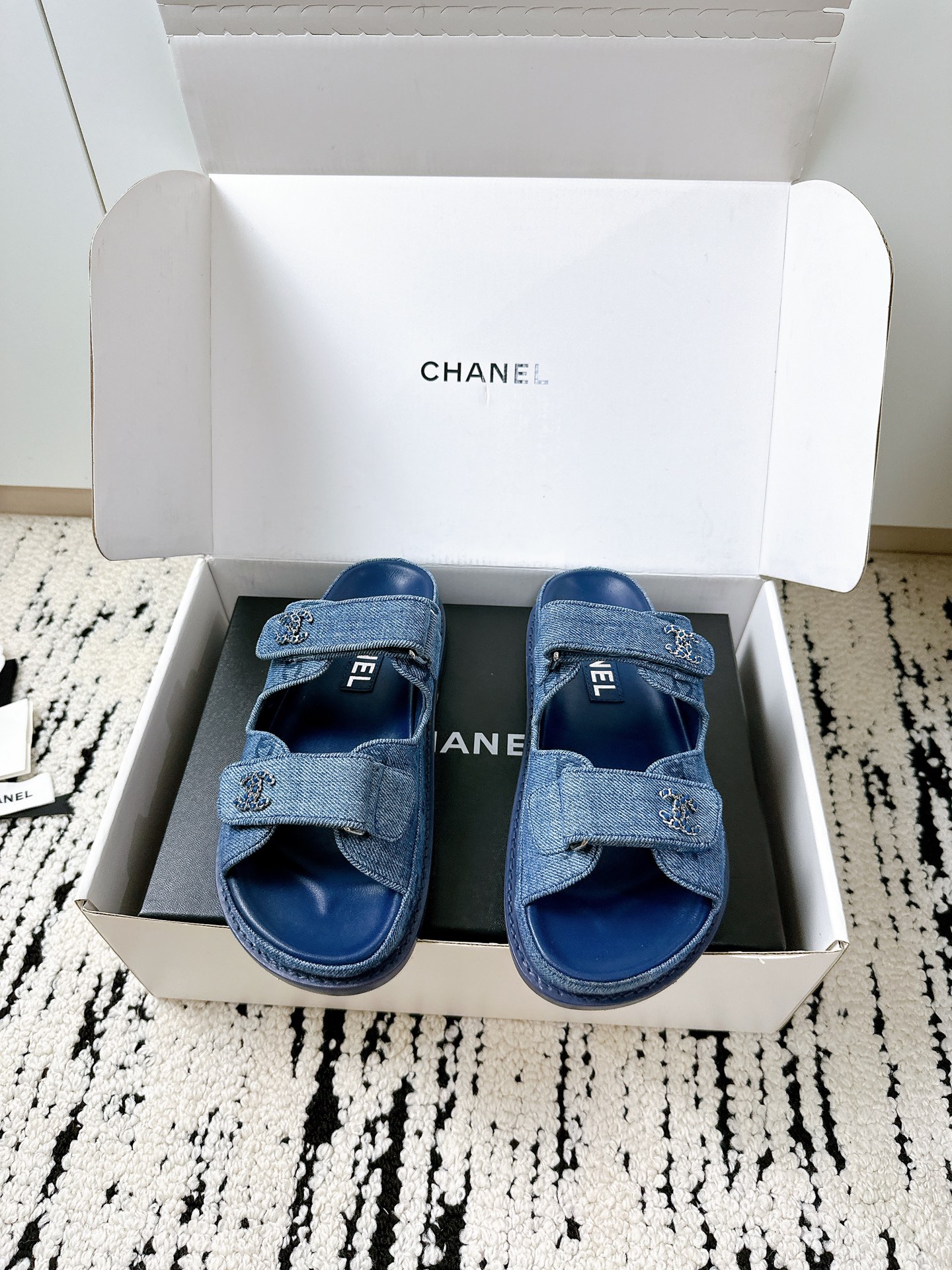Chanel Chanel 25/A sitio web oficial último modelo de zapatos de playa con velcro, calidad de mostrador, ¡todos los mat…
