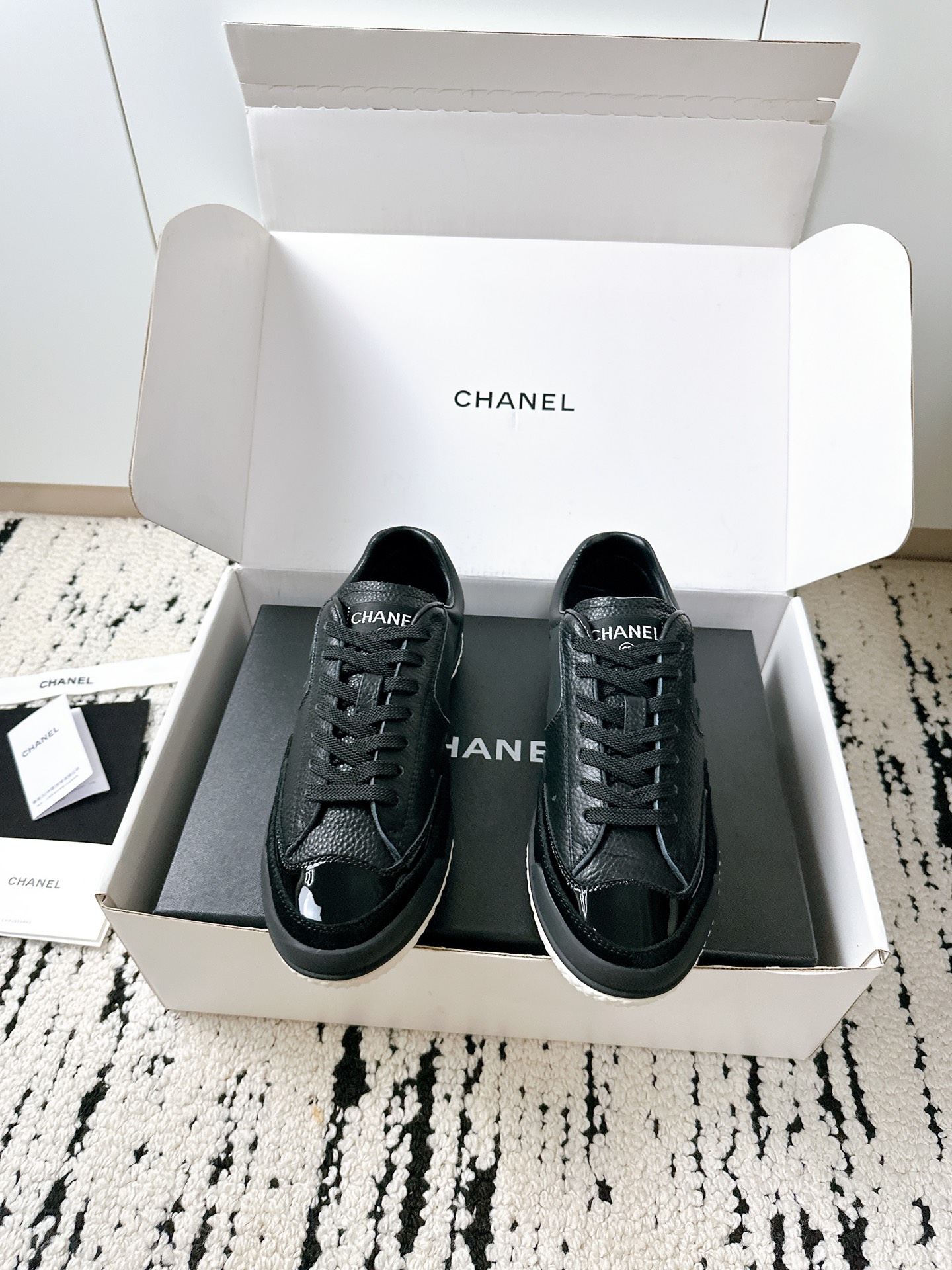 NO:544609,Top new sports and casual sneakers. Top version of coco must-have for girls when purchasing agents. You can always trust Yang Mi’s vision!  Original custom cowhide imported breathable sheepskin comfortable inner lining Original rubber non-slip TPU outsole Size 35-41 [40.41 Customized] [Requires airplane box and other yuan], casual shoes/sports shoes, sneakers, cowhide, sheepskin19860909顶级新款运动休闲小球鞋 顶级版代购coco女孩必入,永远可以相信杨幂的眼光！ 鞋面原版定制牛皮 进口透气羊皮舒适内里 原版橡胶防滑TPU大底 尺码35-41 [40.41定做] [需要飞机盒另元],休闲鞋/运动鞋,sneakers,cowhide,sheepskin,Women's Shoes