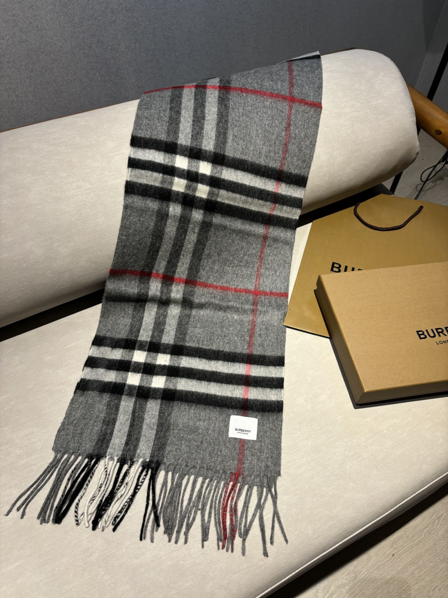 博柏利 Burberry 经典高级手袋包包 #fZeQ 4