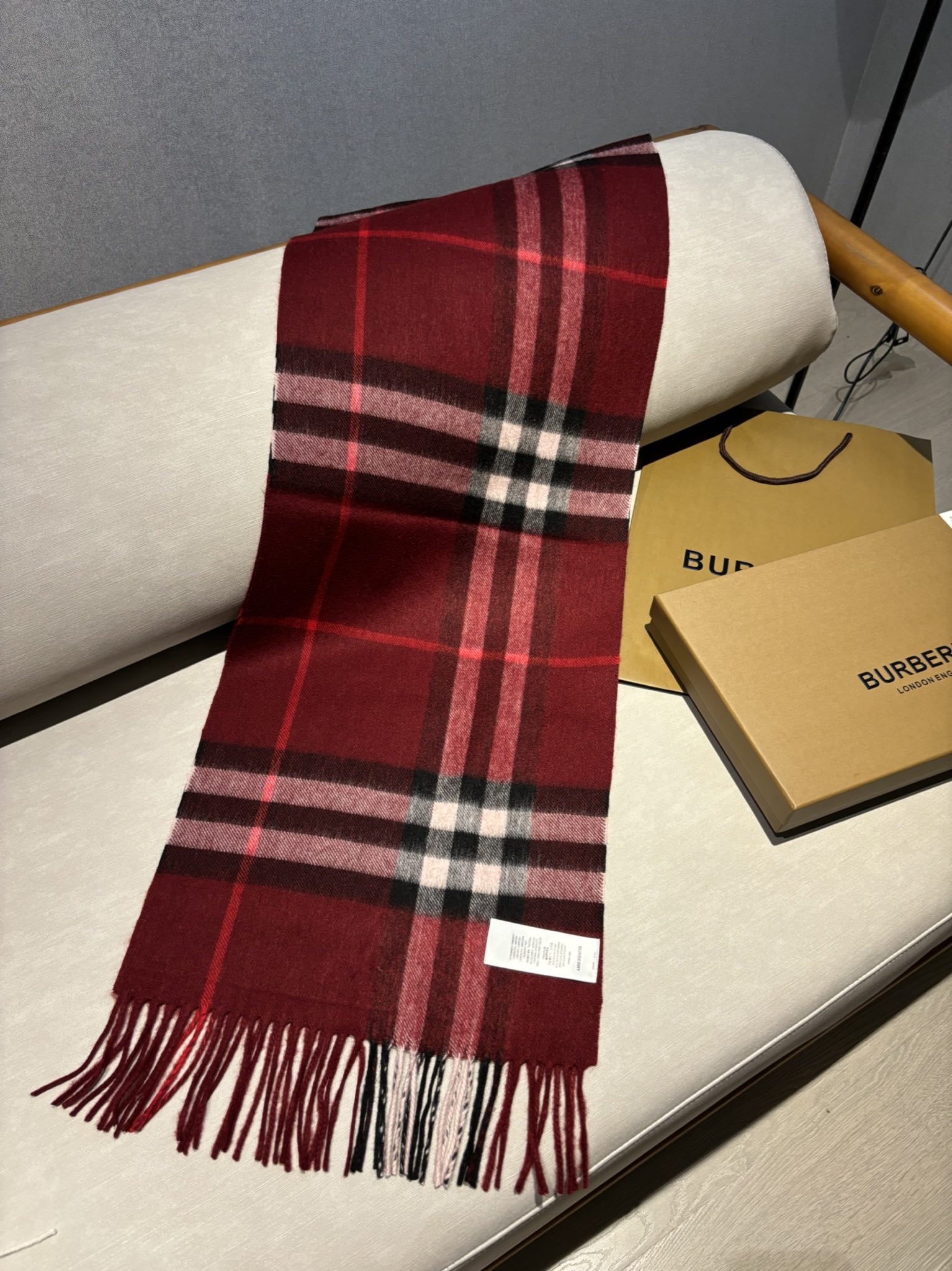 博柏利 Burberry 经典高级手袋包包 #K0Nw 5