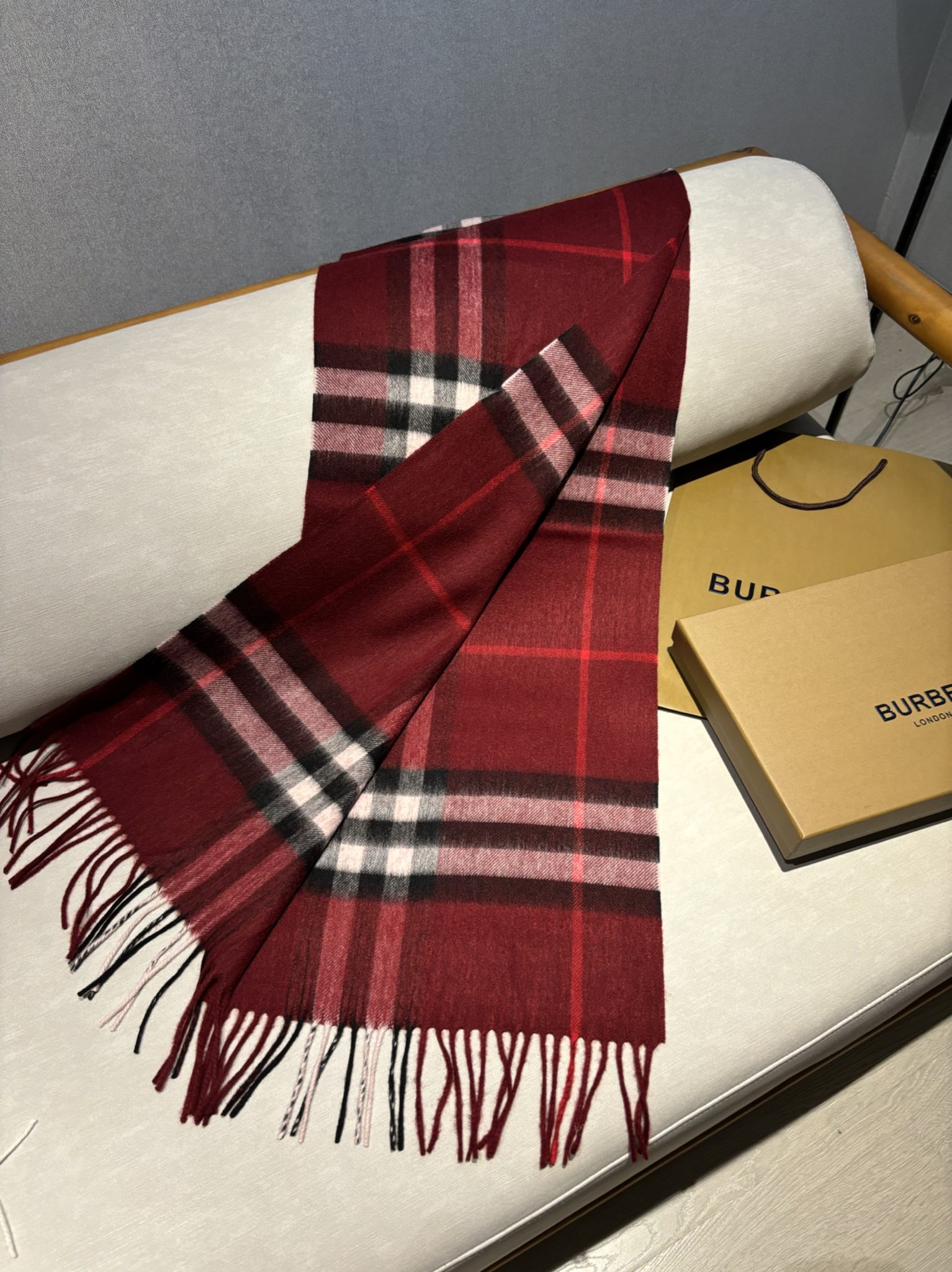 博柏利 Burberry 经典高级手袋包包 #K0Nw 4