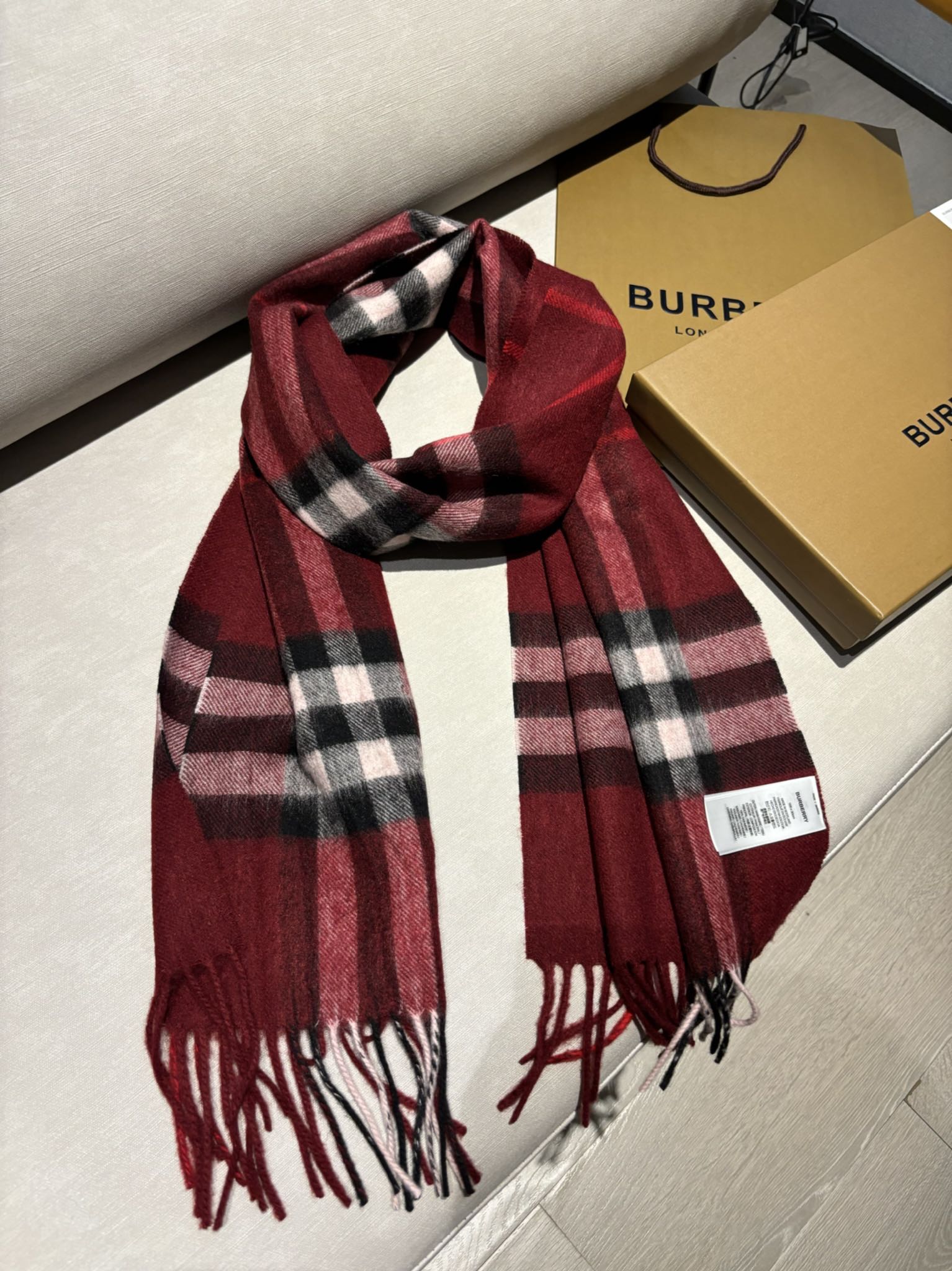 博柏利 Burberry 经典高级手袋包包 #K0Nw 9