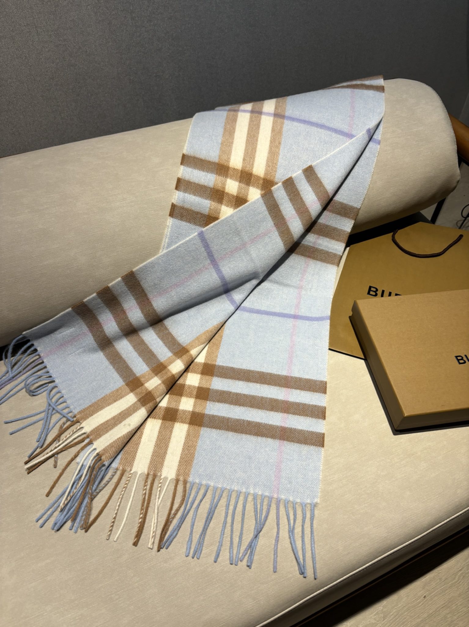 博柏利 Burberry 经典高级手袋包包 #QKKw 4