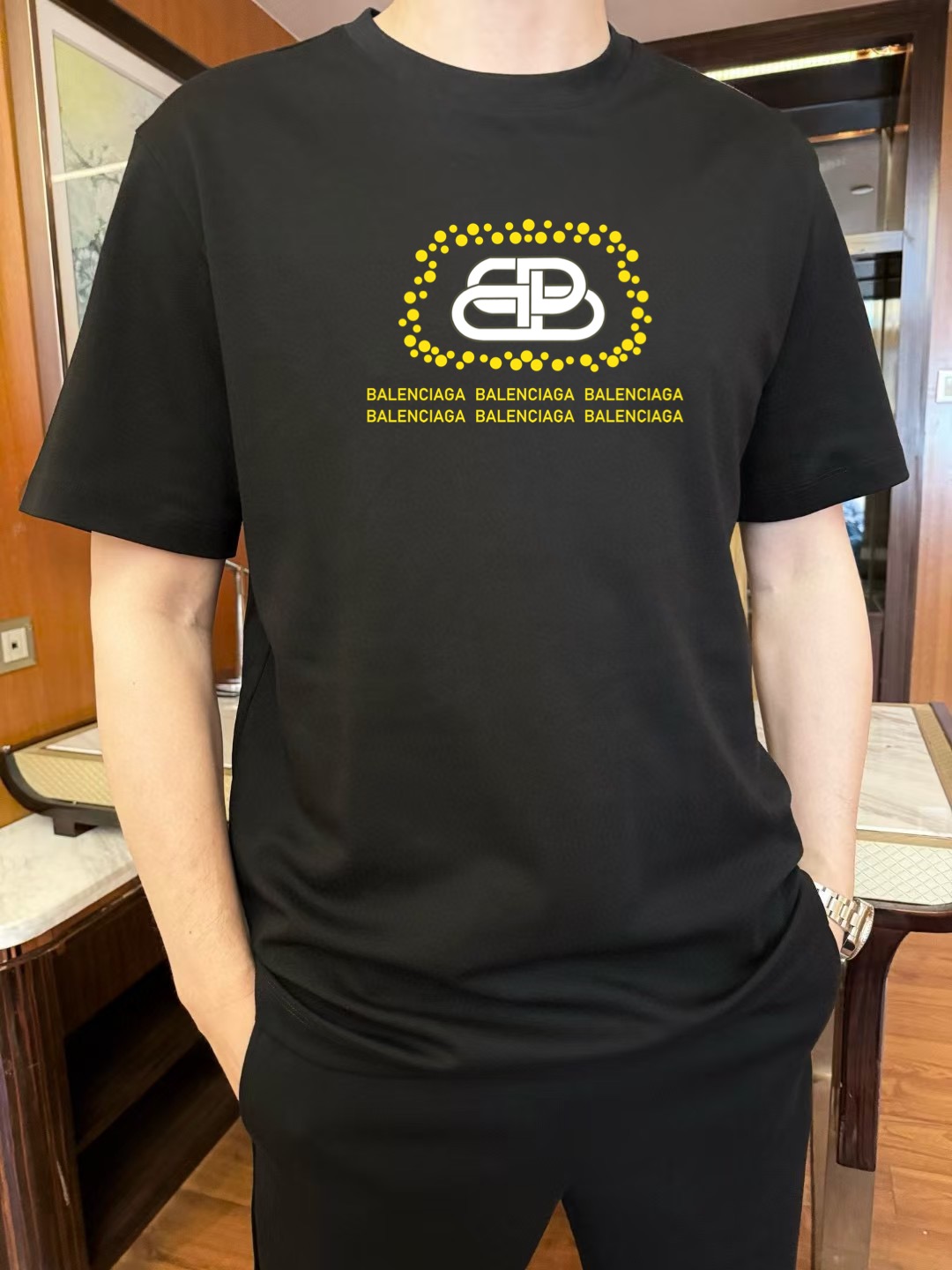 Balenciaga 2025 Spring/Summer Men's Black Cotton T-Shirt with Logo Print 5 i1751128864571 5843 0 3