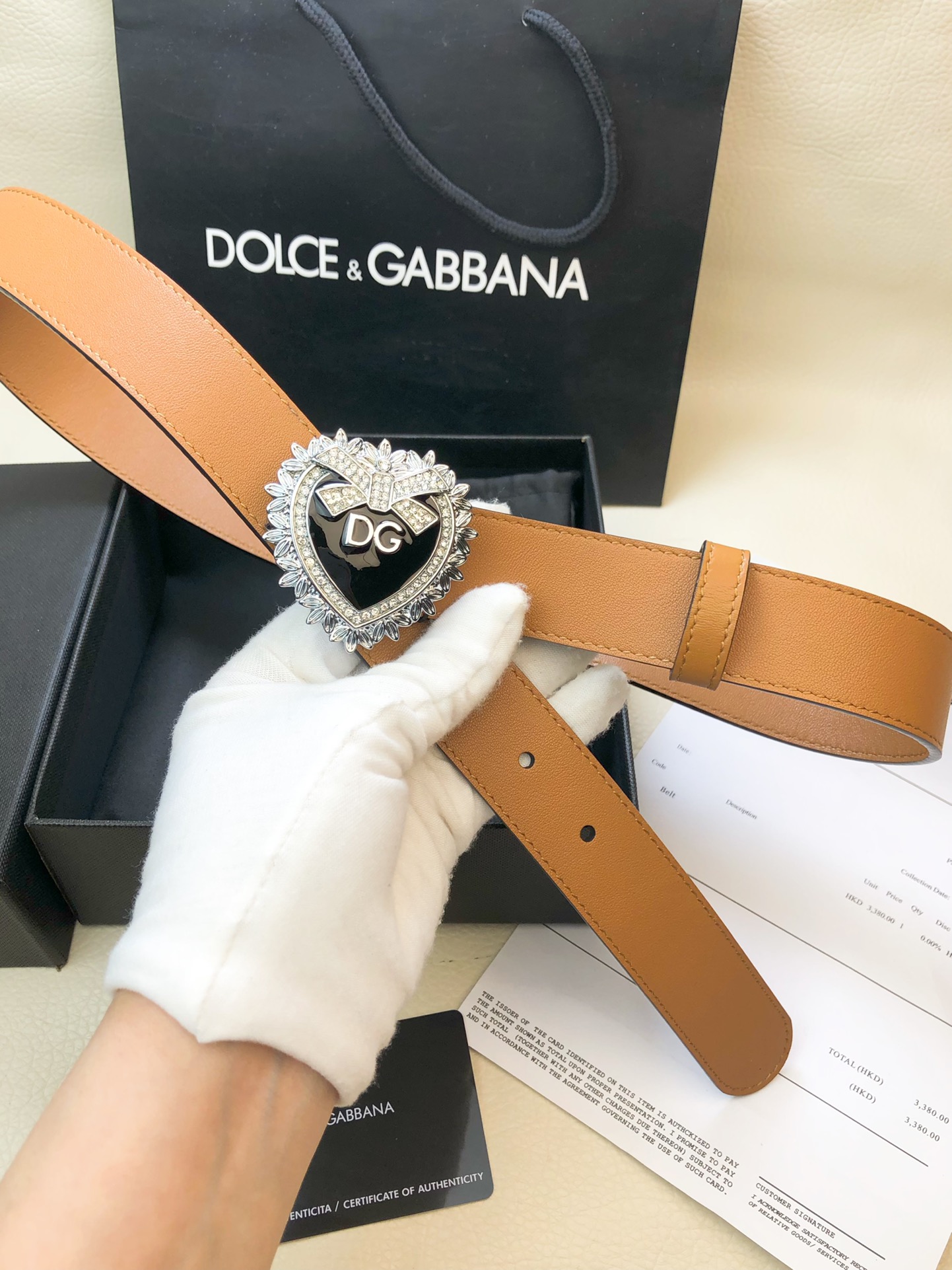 ️️️最新款上市啦品牌D&G高端品质简约而不简单只为喜欢而选择不为敷衍而将就你若爱我就在上身效果时尚潮流