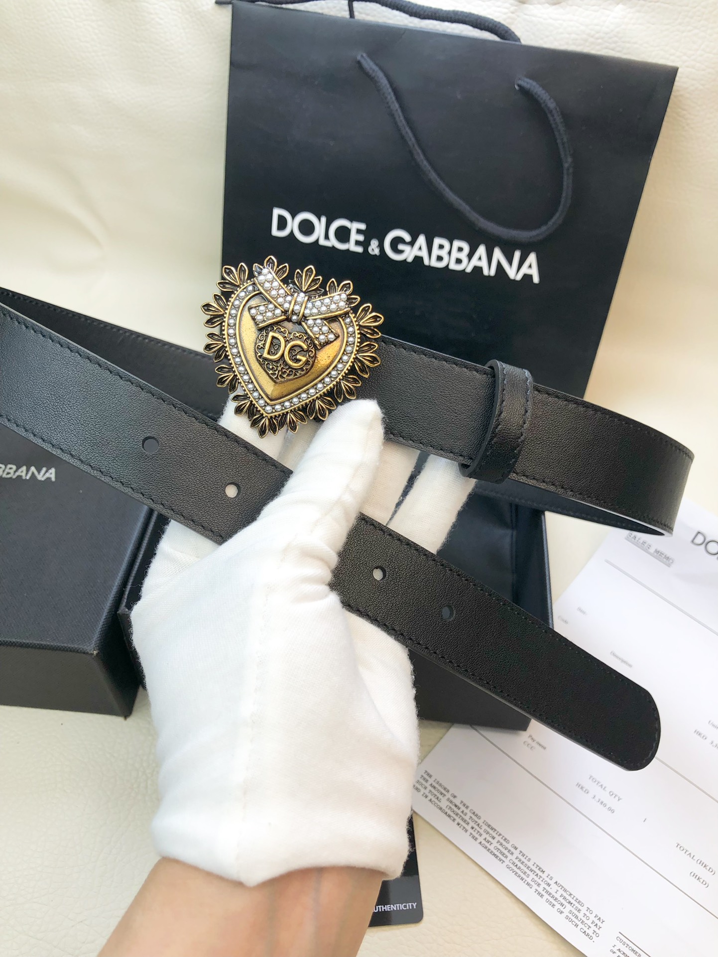 ️️️最新款上市啦品牌D&G高端品质简约而不简单只为喜欢而选择不为敷衍而将就你若爱我就在上身效果时尚潮流