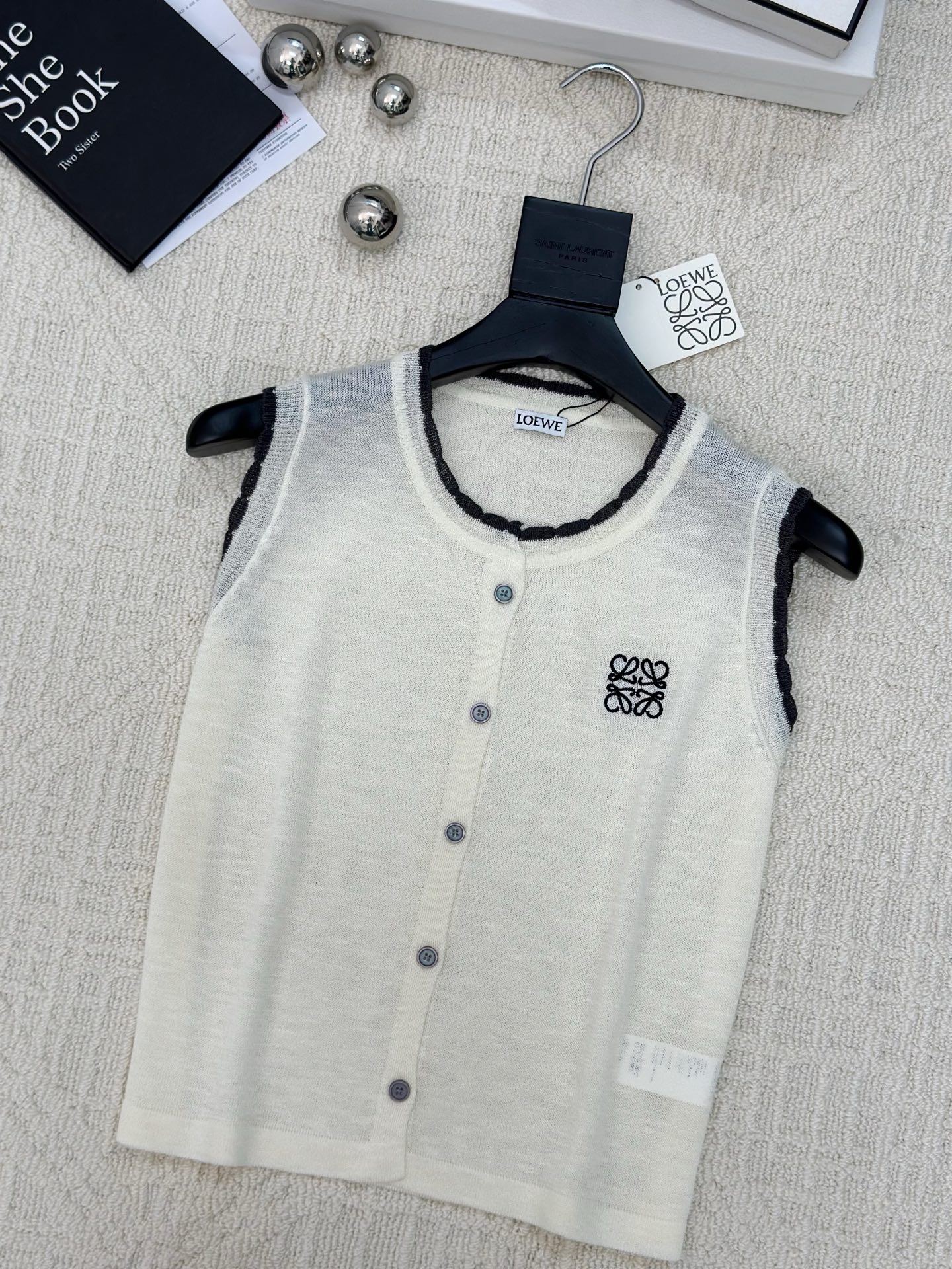 NO:426858,New fabric breathable, design embellishment!  High-end atmosphere on the upper body. Number of codes//,alexander wang19860909新款 面料透气 设计修饰点缀！上身高级氛围感 码数//,,alexander wang,Women's clothing