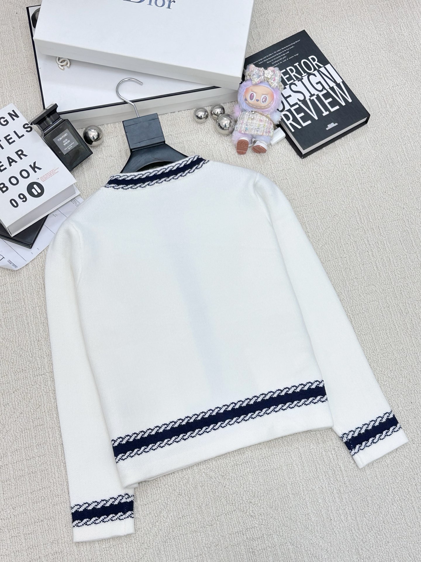 Gucci 𝟐𝟓新款 简约风撞色开衫款 logo图案修饰点缀 系列款出货 🆕🆕🆕 上身高级氛围感🈵️🈵️