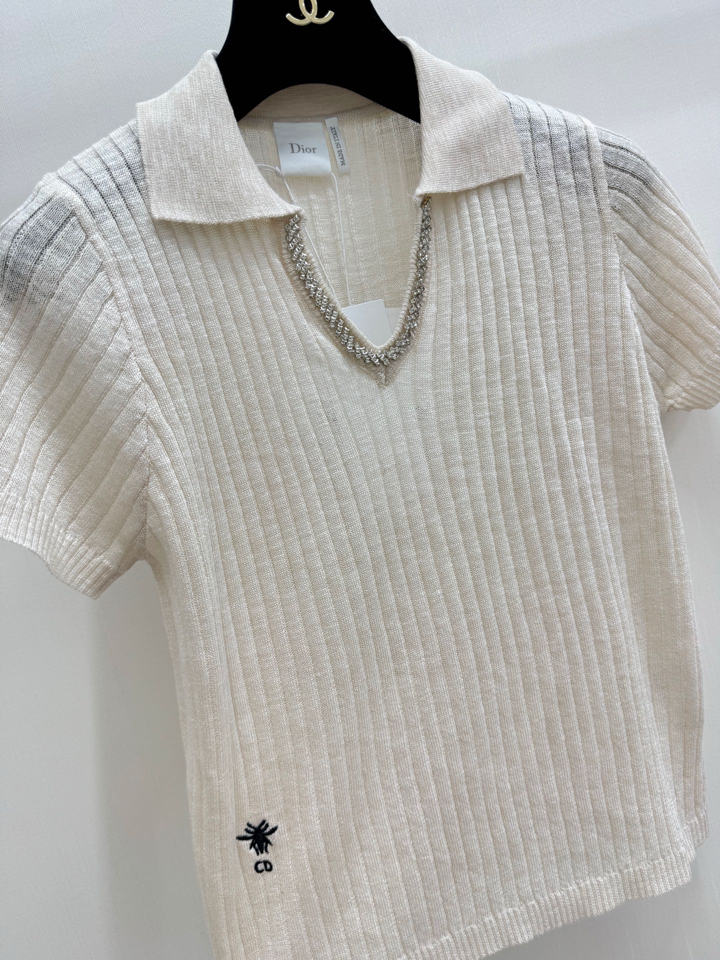 DIOR 26夏季新款 重工刺绣圆领短袖款 logo图案修饰点缀 上身高级氛围感🈵️🈵️ 三色SML