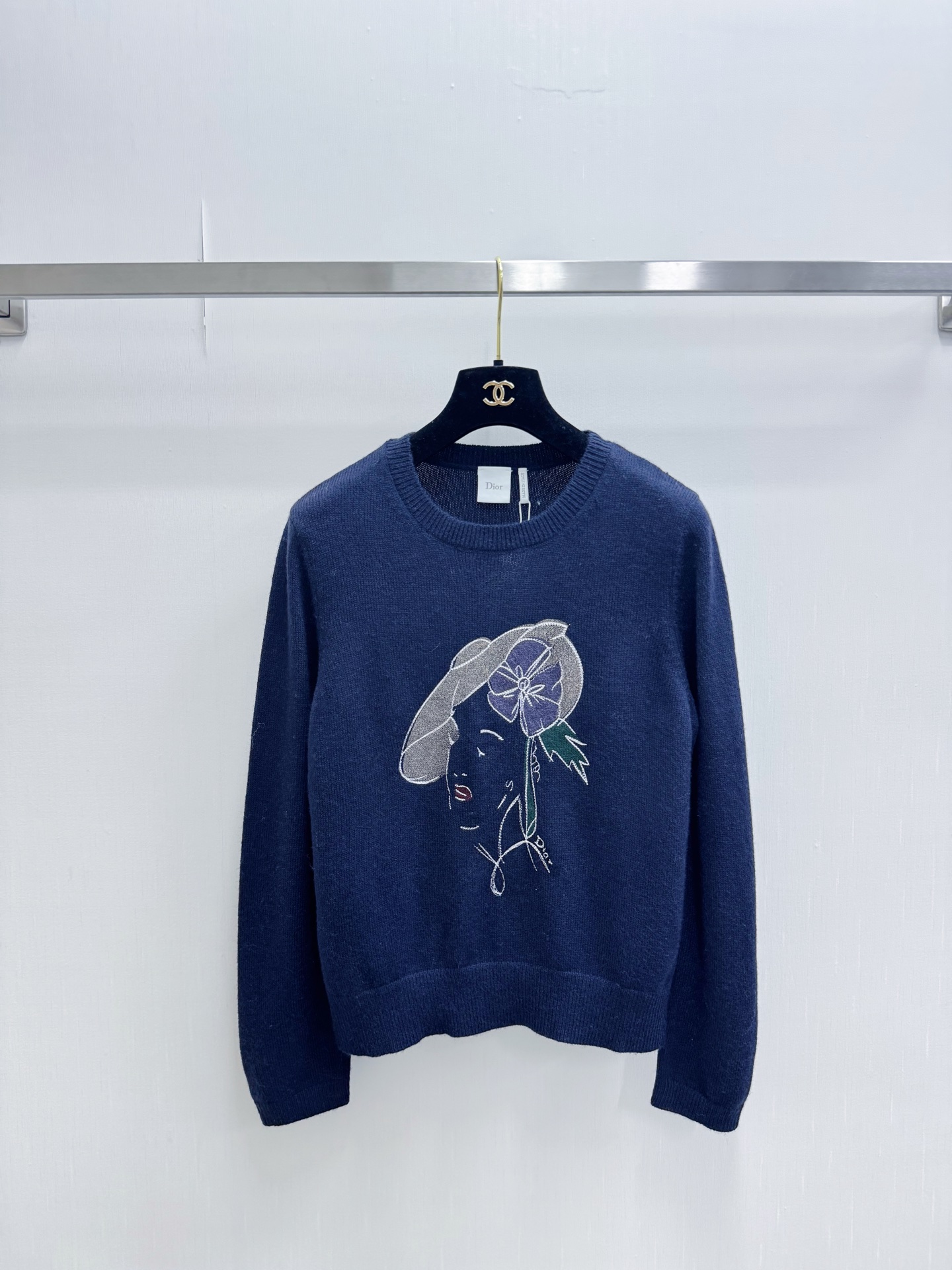 DIOR 新款 官网同款针织长袖款 logo图案修饰点缀 上身高级氛围感🈵️🈵️ 四色SML