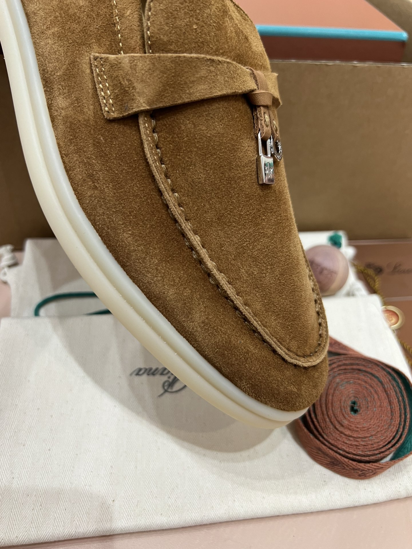 NO:408740,Details, casual shoes/sports shoes, sneakers19860909细节,休闲鞋/运动鞋,sneakers,Women's Shoes