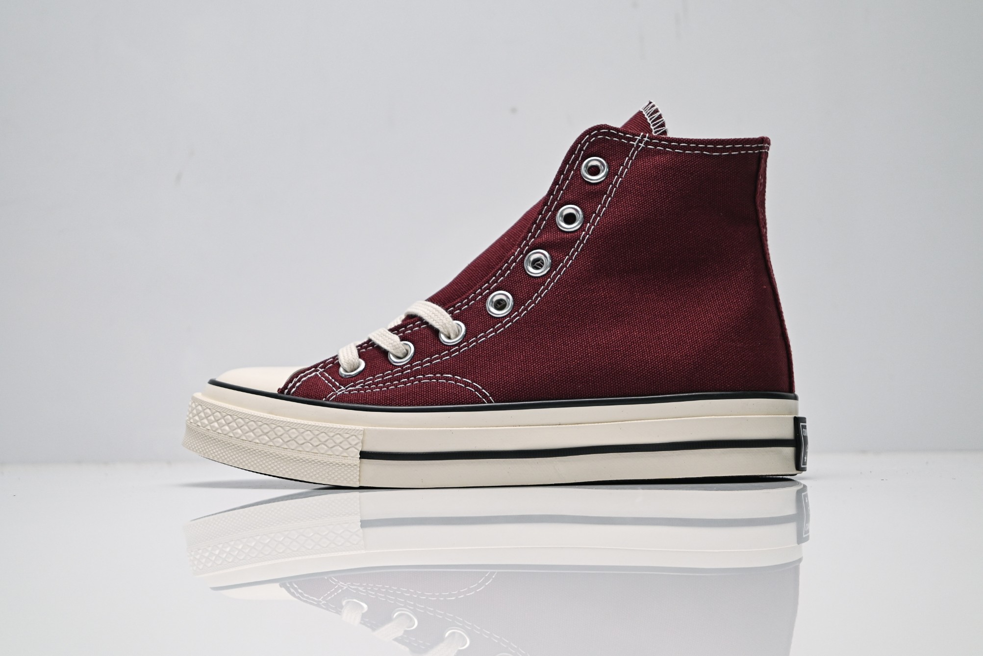 _dIy9sw0b1ioDg-ej1dod0rS2rEdMEzb4p9J-3xQ