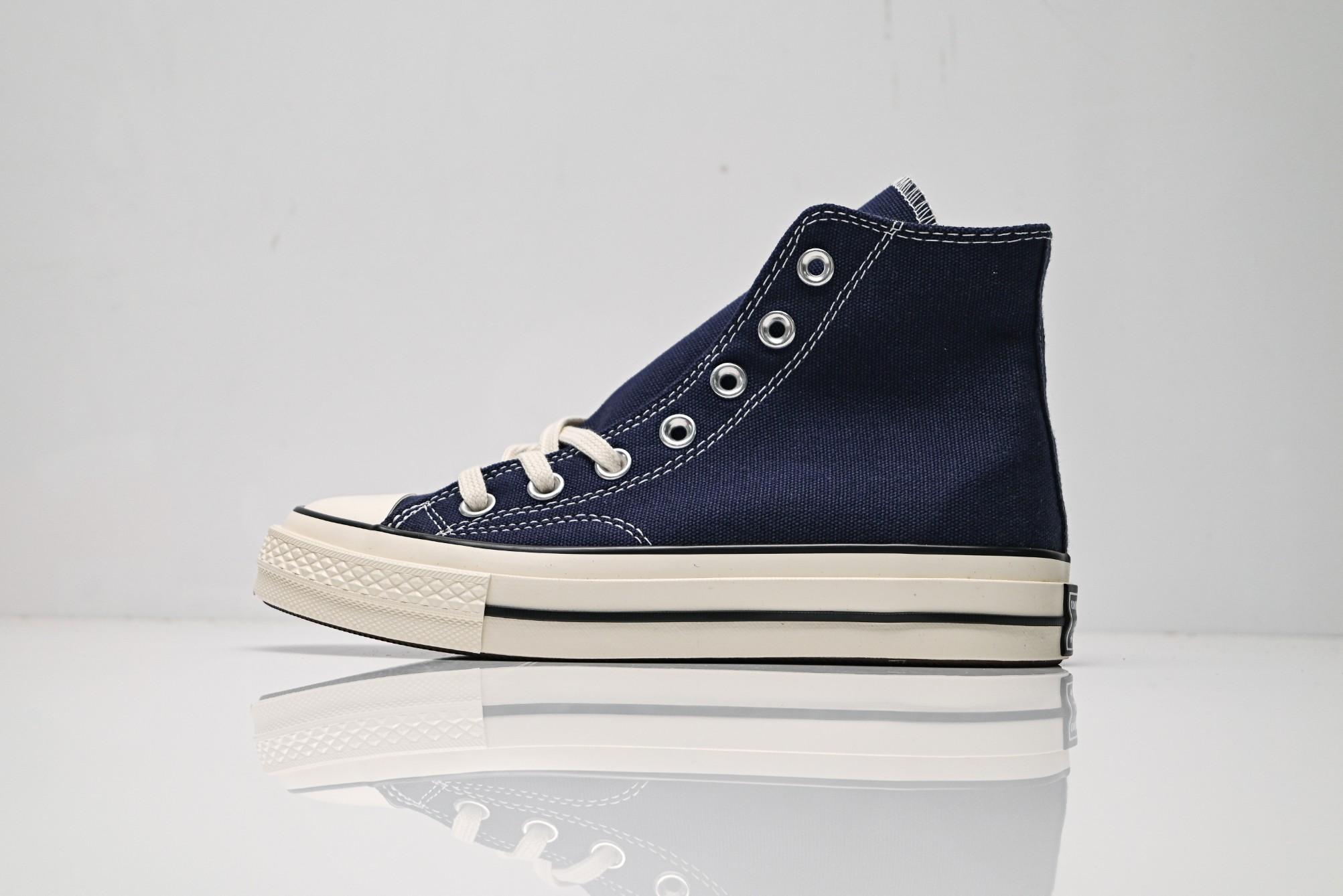 _dfl9s26vS8vnccdqsYOXI6ZnYWd8clLtuIjo0RQ