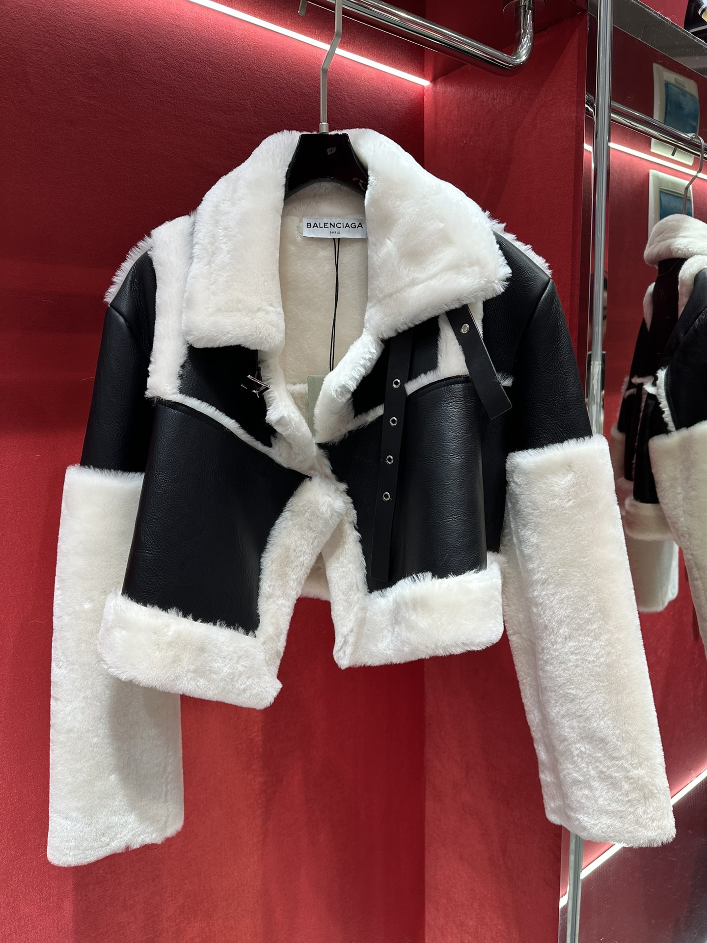 専用バレンシアガBALENCIAGA ダブルボタンコート ピンク 38(M)美品 Balenciaga