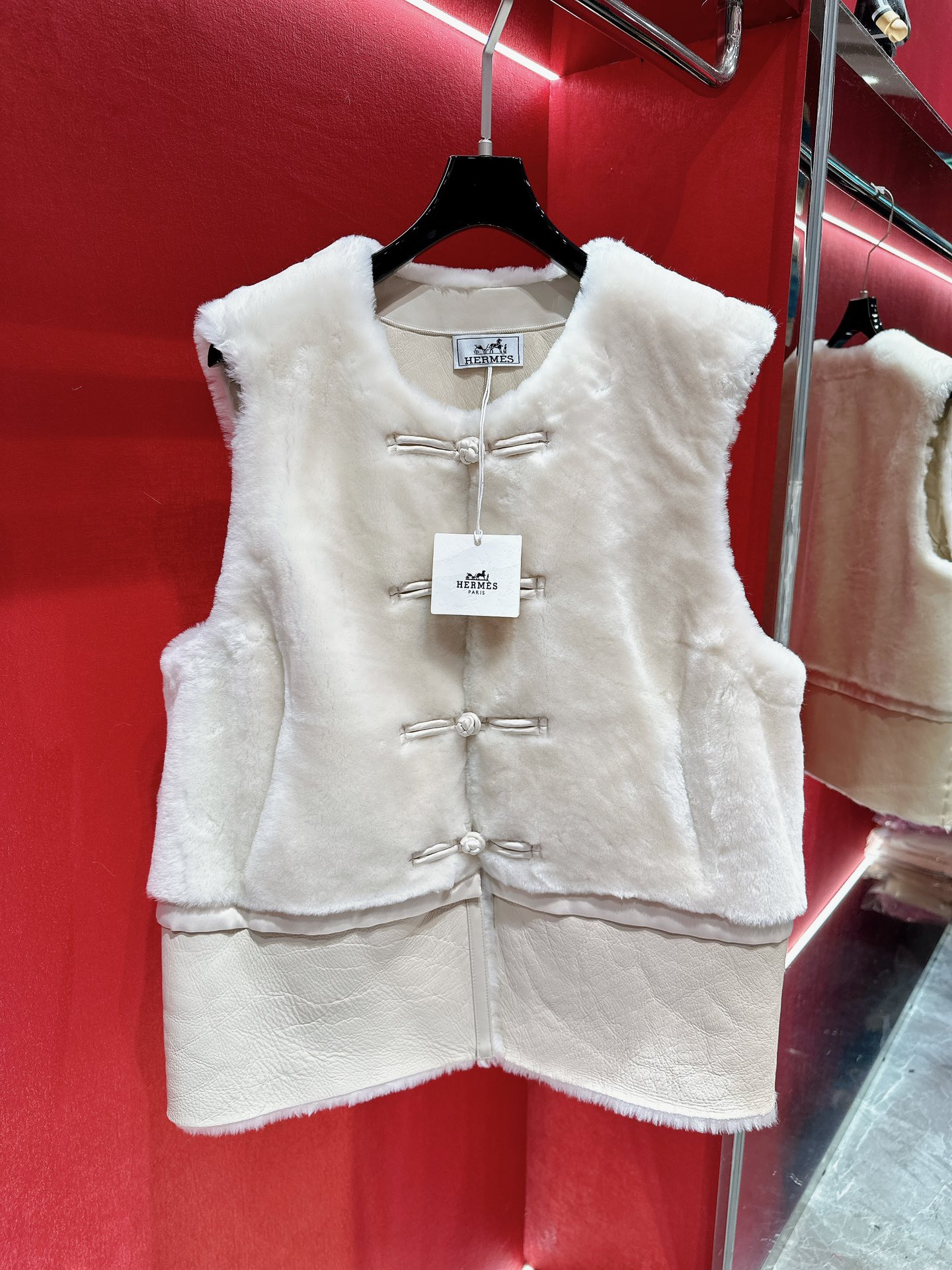 Only sell high-quality
 Hermes AAAAA+
 Clothing Waistcoats Splicing Sheepskin