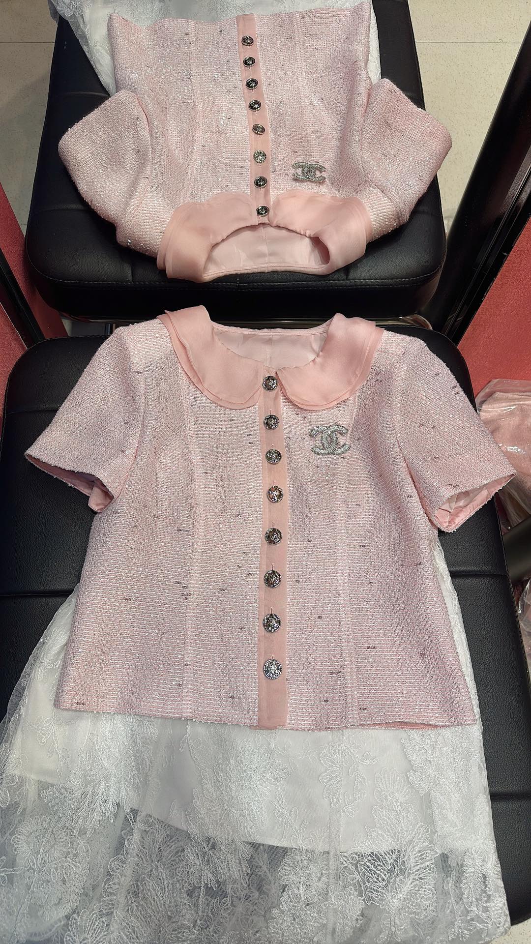Stylish Retro Princess in New Chan*l Dress with Soft Hand and Light-Colored Fashion - 图片 2