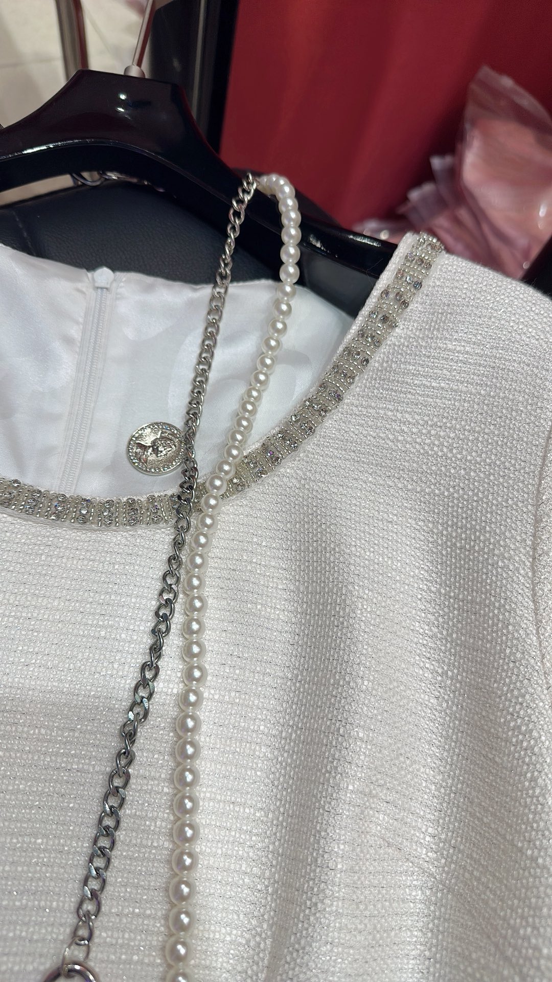 Chanel Handmade Beaded Lace Dress - Elegant & Comfortable Fit 7 i1748853850 5709 3