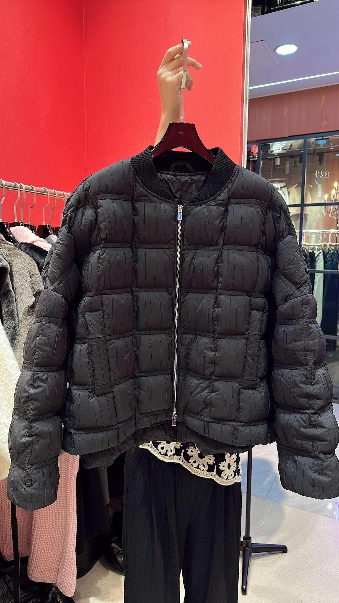 NO:689312,Chanel*25 new style autumn and winter series light goose down jacket size S M L, Chanel-clothing, chanel, chanel,19860909Chanel*25新款上新 秋冬系列轻薄鹅绒服 码数S M L,香奈儿-服装,chanel,chanel,,Women's clothing