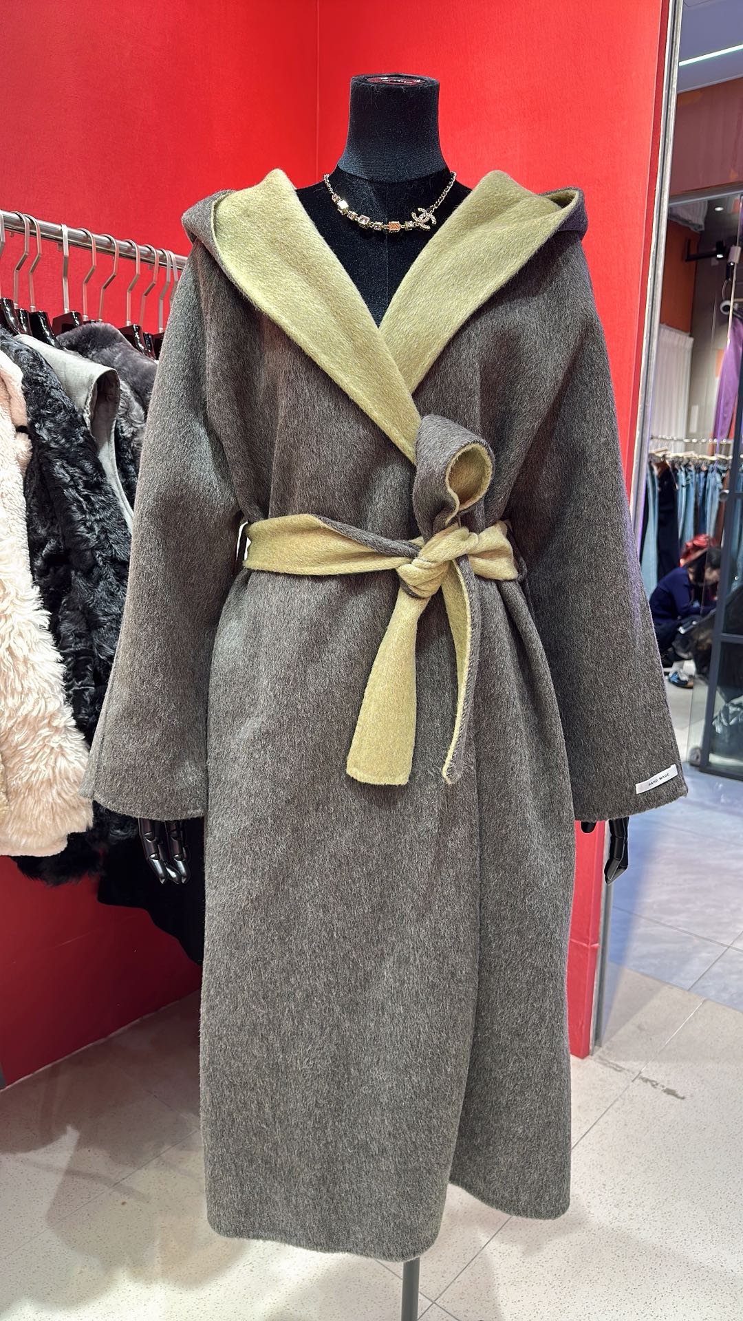 NO:689313,Maxmar*25 new model, autumn and winter series double-sided wool coat, size S M L, Maxmar-clothing,19860909Maxmar*25新款上新 秋冬系列双面羊毛大衣 码数S M L,麦丝玛拉-服装,,Women's clothing