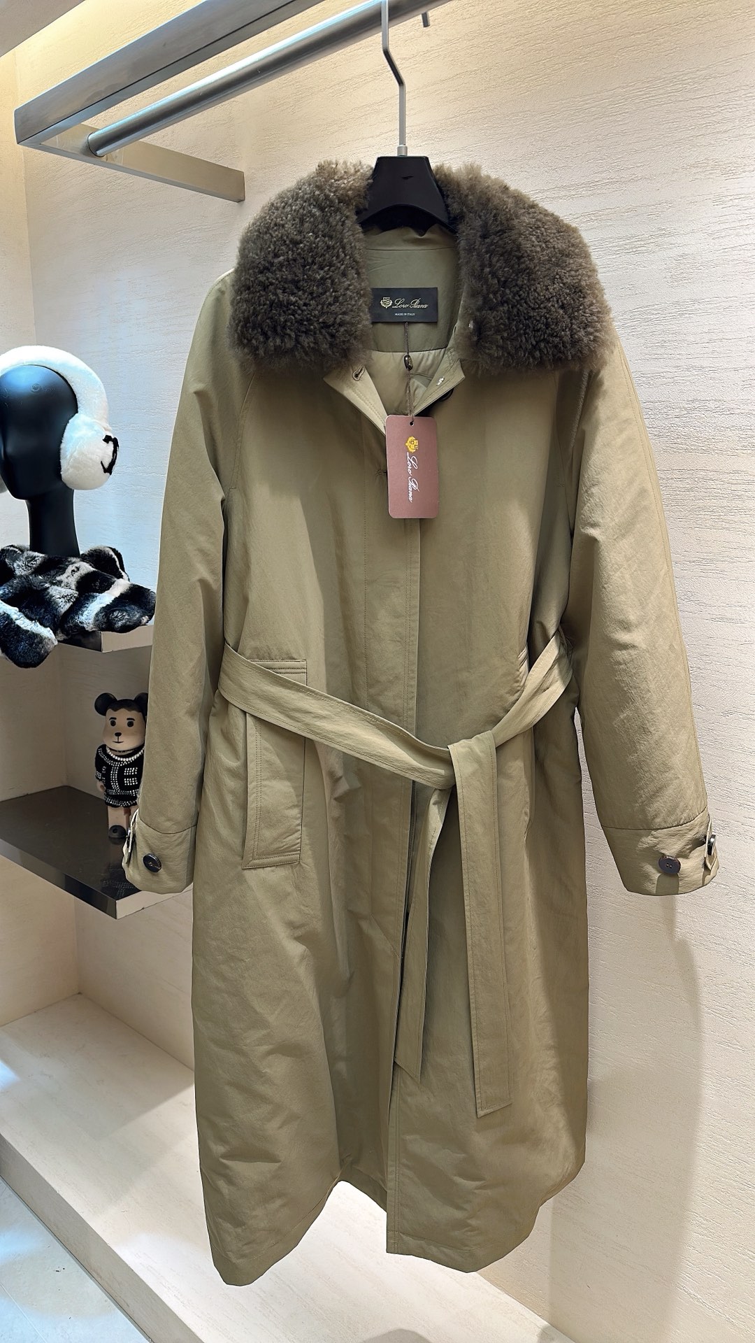 NO:689292,LP*25 new style autumn and winter series cashmere coat, coat 115cm, size SML, women's clothing, loro piana,19860909LP*25新款上新 秋冬系列山羊绒大衣 衣115cm 码数SML,女装,loro piana,,Women's clothing