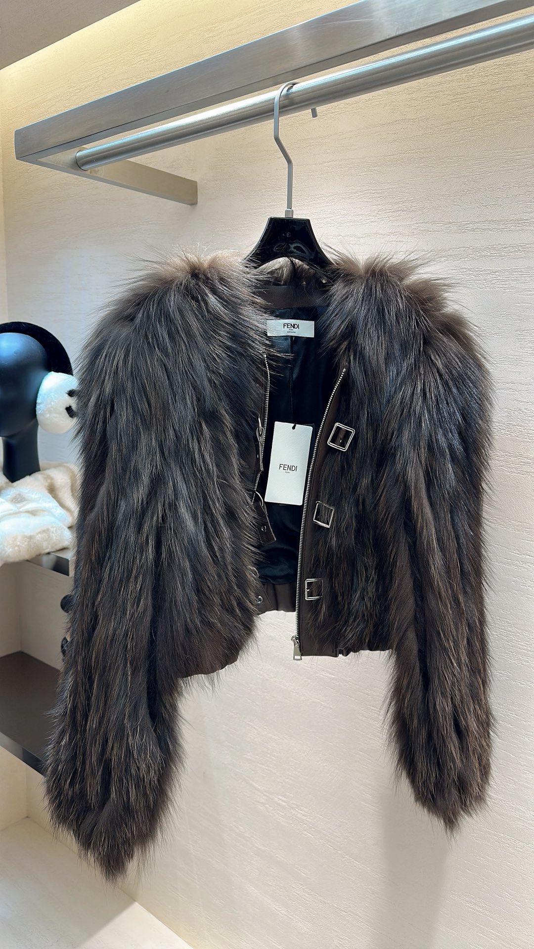 NO:689285,FENDI*25 New Style Autumn and Winter Series Marble Fox Fur Spliced ​​Sheepskin Fur Jacket Size S M L, Fendi-clothing, fendi, fendi, jackets & coats, sheepskin,19860909FENDI*25新款上新 秋冬系列大理石狐狸毛拼接绵羊皮皮草外套 码数S M L,芬迪-服装,fendi,fendi,jackets & coats,sheepskin,,Women's clothing