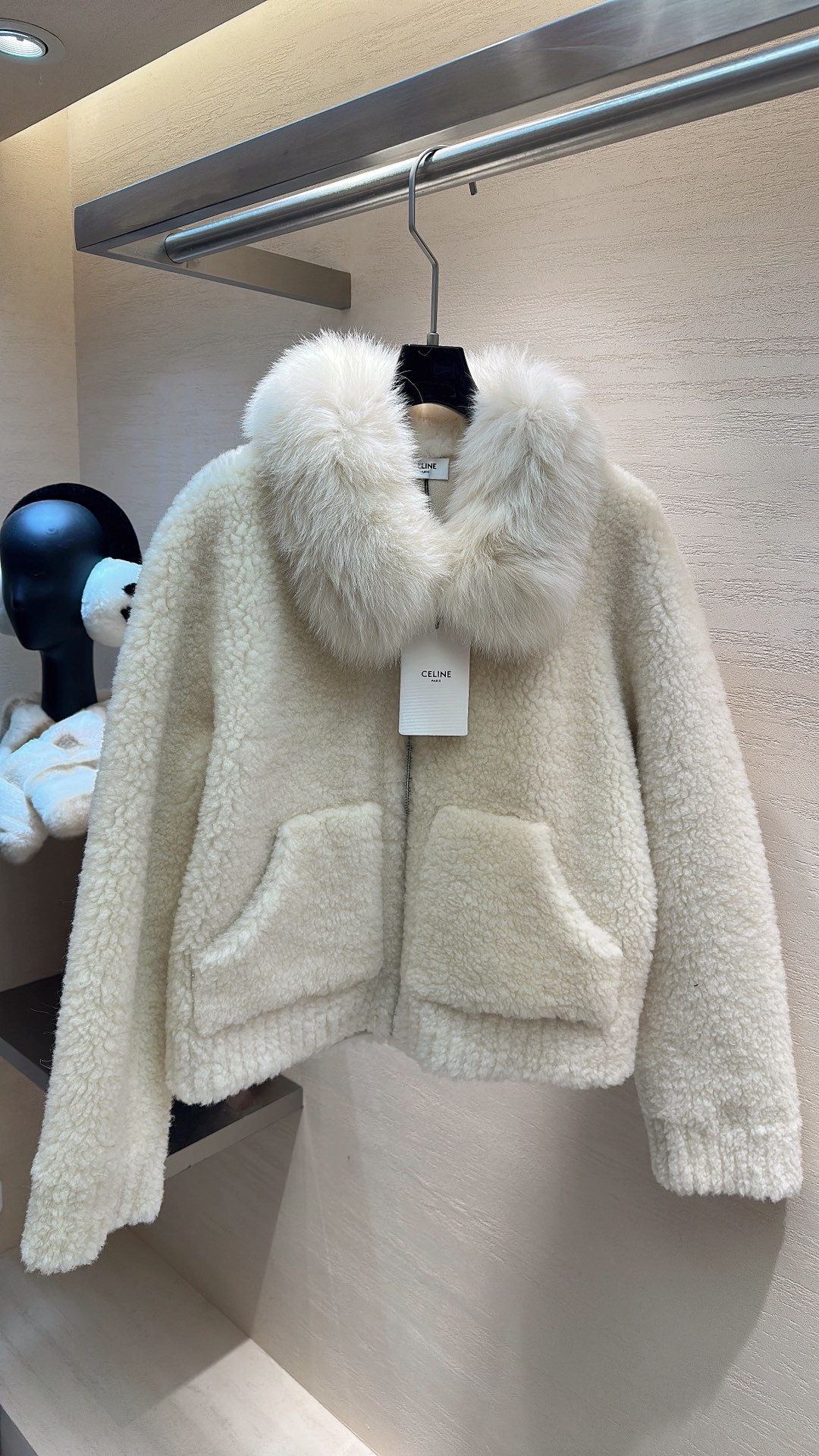NO:689266,CELINE*25 New Style Autumn and Winter Series Lamb Wool Hooded Jacket Size S M L, Celine-clothing, celine, celine, jackets & coats, hats,19860909CELINE*25新款上新 秋冬系列羊羔毛连帽外套 码数S M L,赛琳-服装,celine,celine,jackets & coats,hats,,Women's clothing
