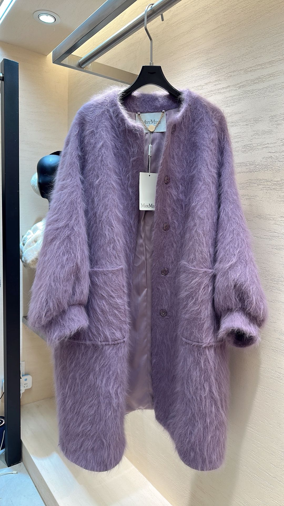 NO:676879,Max Mara*25 New Style Autumn and Winter Series Angora Rabbit Velvet Long Coat Size S M L XL, Max Mara-Clothing,19860909Max Mara*25新款上新 秋冬系列安哥拉兔绒长款大衣 码数S M L XL,麦丝玛拉-服装,,Women's clothing