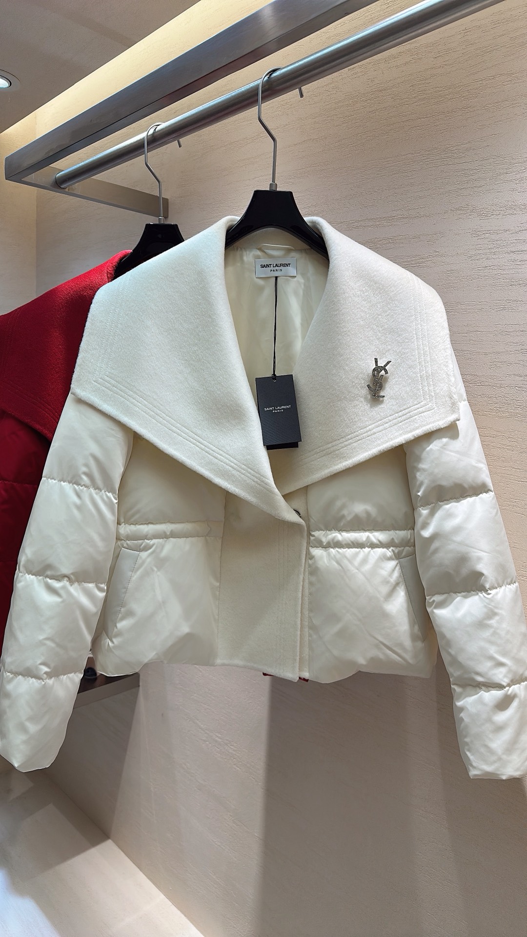 NO:689289,YSL*25 new style autumn and winter series large lapel cashmere splicing down jacket size S M L, Saint Laurent-clothing, saint laurent, saint laurent, jackets & coats, down jacket,19860909YSL*25新款上新 秋冬系列大翻领羊绒拼接羽绒服外套 码数S M L,圣罗兰-服装,saint laurent,saint laurent,jackets & coats,down jacket,,Women's clothing