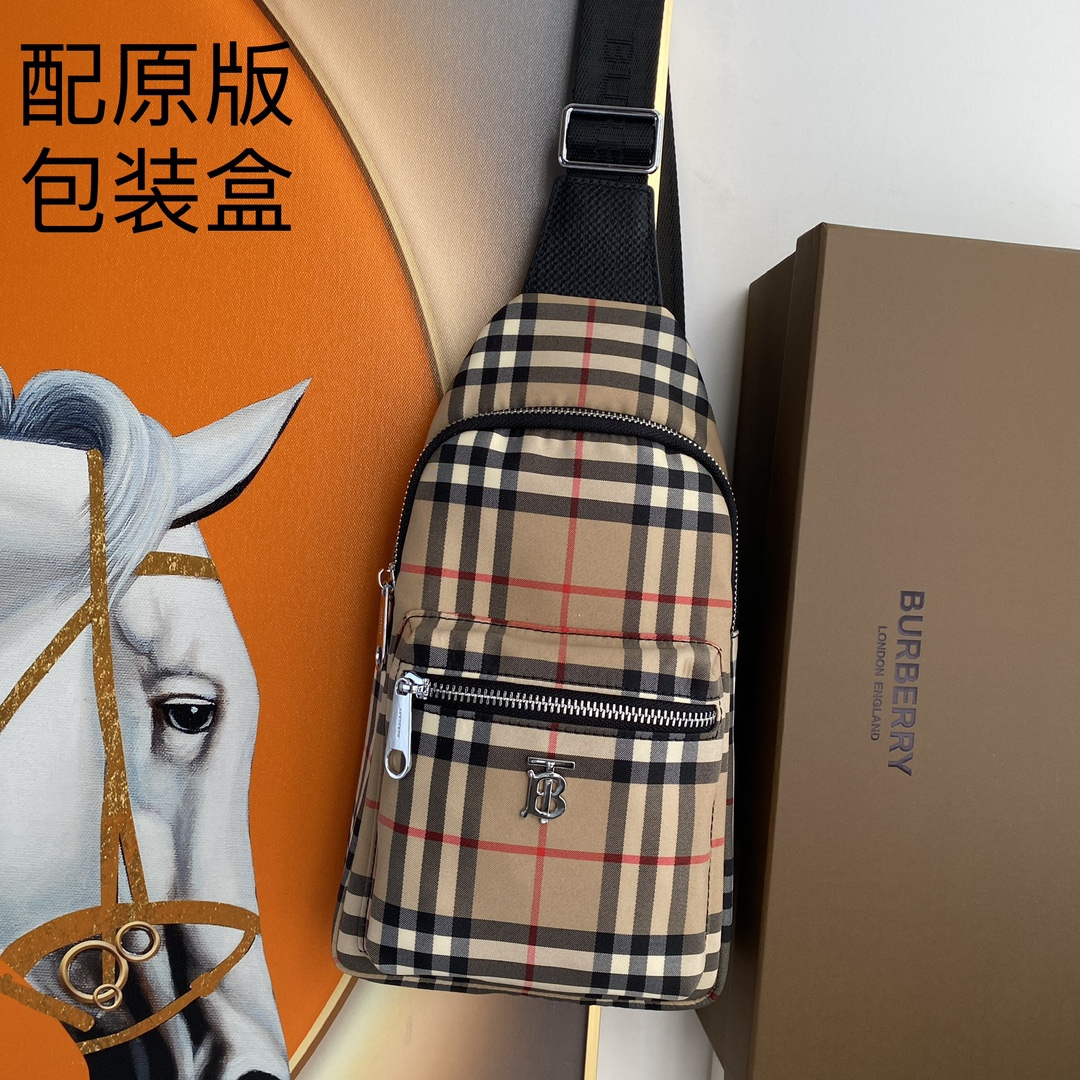 [Burberry Women