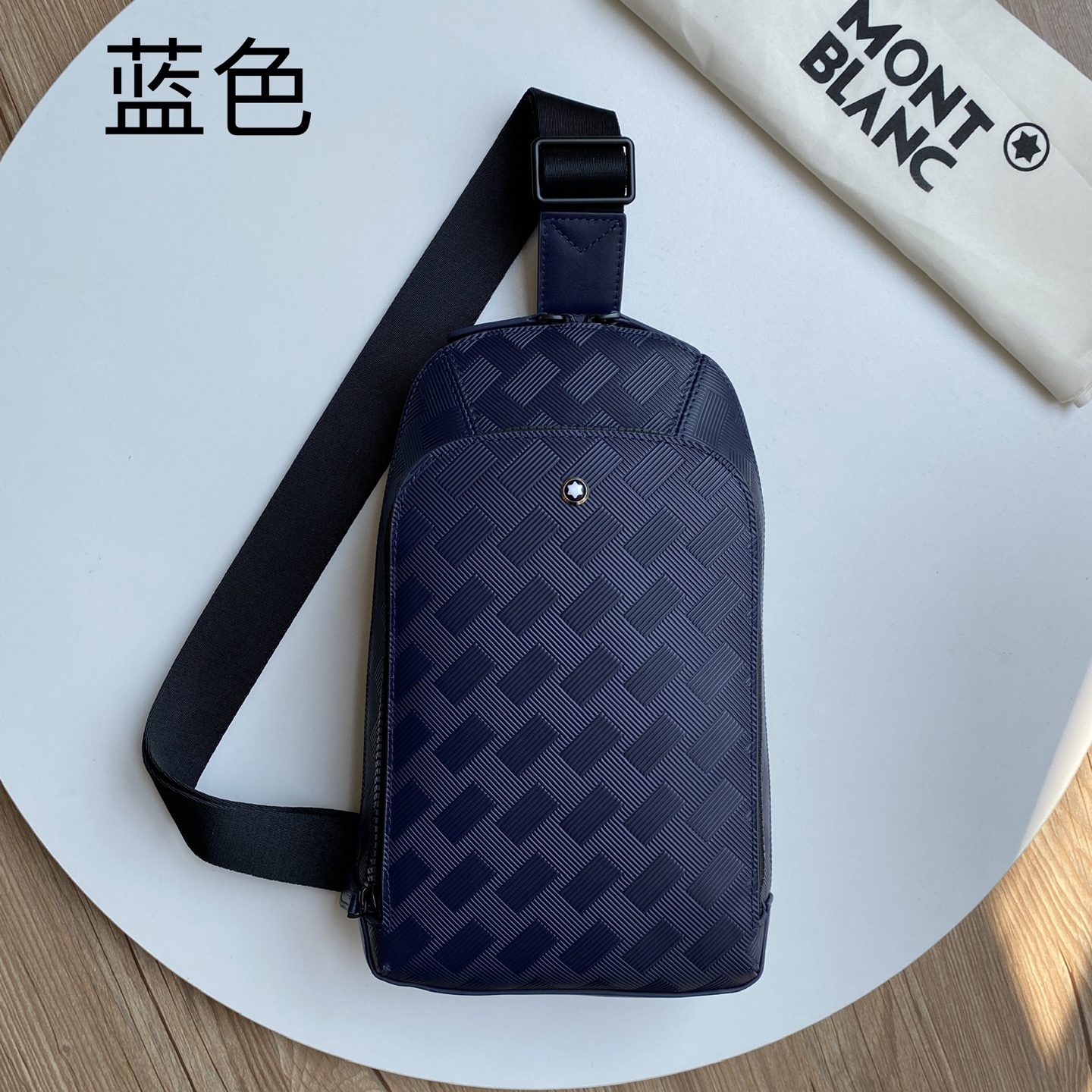 ，🆕🆕🆕🆕🆕🆕【🐊】原单高品质，万宝龙男仕休闲胸包🔥爆款强强🔥专柜同步，原版进囗头层牛皮，高端g🌟麦！ 