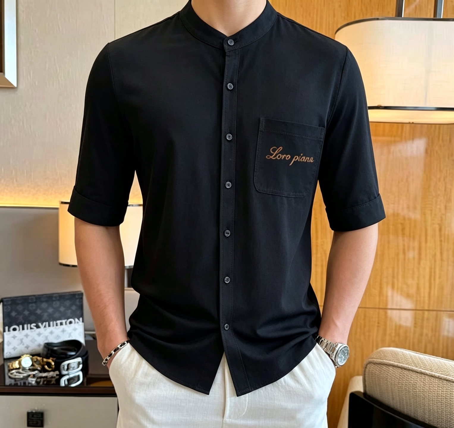 NO:911060,LP Tencel Linen Old Money Style Shirt｜Welding 'icy feel' and 'draping' on the body, I finally understand the value of the most luxurious summer shirt!  Loro Piana's Tencel and linen blended shirt directly achieves the ultimate comfort in summer. The golden ratio of fabric ceiling Tencel + linen is softer and skin-friendly than pure linen, more breathable and cooler than pure cotton. It is not sweaty at all when worn at 35℃ high temperature. It has an ice feeling, like wearing the sea breeze on the body. The drape is extremely stiff but not soft, and the upper body has a lazy and relaxed feeling. It does not matter the figure or the outfit. Wear it alone.  Good news for lazy people, anti-wrinkle and durable, just rub it in your suitcase, take it out and shake it flat, no ironing required, easy to worry about on business trips and vacations. Versatile with LP linen shorts/casual pants, both for walking. The real luxury is to make the basic style into a texture that others cannot surpass. The loose feeling in summer is welded to death by LP. Sizes M-3XL, loro piana, loro piana, shorts, shirts, gold,19860909LP天丝亚麻老钱风衬衫｜把「冰感」和「垂感」焊在身上 终于懂了顶奢夏日衬衫的含金量！ Loro Piana这件天丝亚麻混纺衬衫,直接把夏天的舒服做到了极致 面料天花板天丝+亚麻黄金配比,比纯亚麻更软糯亲肤,比纯棉更透气凉感,35℃高温穿完全不闷汗,自带冰感,像把海风穿在身上 垂感绝了挺括不软塌,上身自带慵懒松弛感,不挑身材不挑穿搭,单穿、 懒人福音抗皱耐穿,随便揉进行李箱,拿出来抖一抖就平整,不用熨烫,出差度假太省心 百搭封神搭LP亚麻短裤/休闲裤,都是行走的 真正的顶奢,就是把基础款做到别人无法超越的质感 夏天的松弛感,被LP焊死了 尺码M-3XL,,loro piana,loro piana,shorts,shirts,gold,,Men's clothing