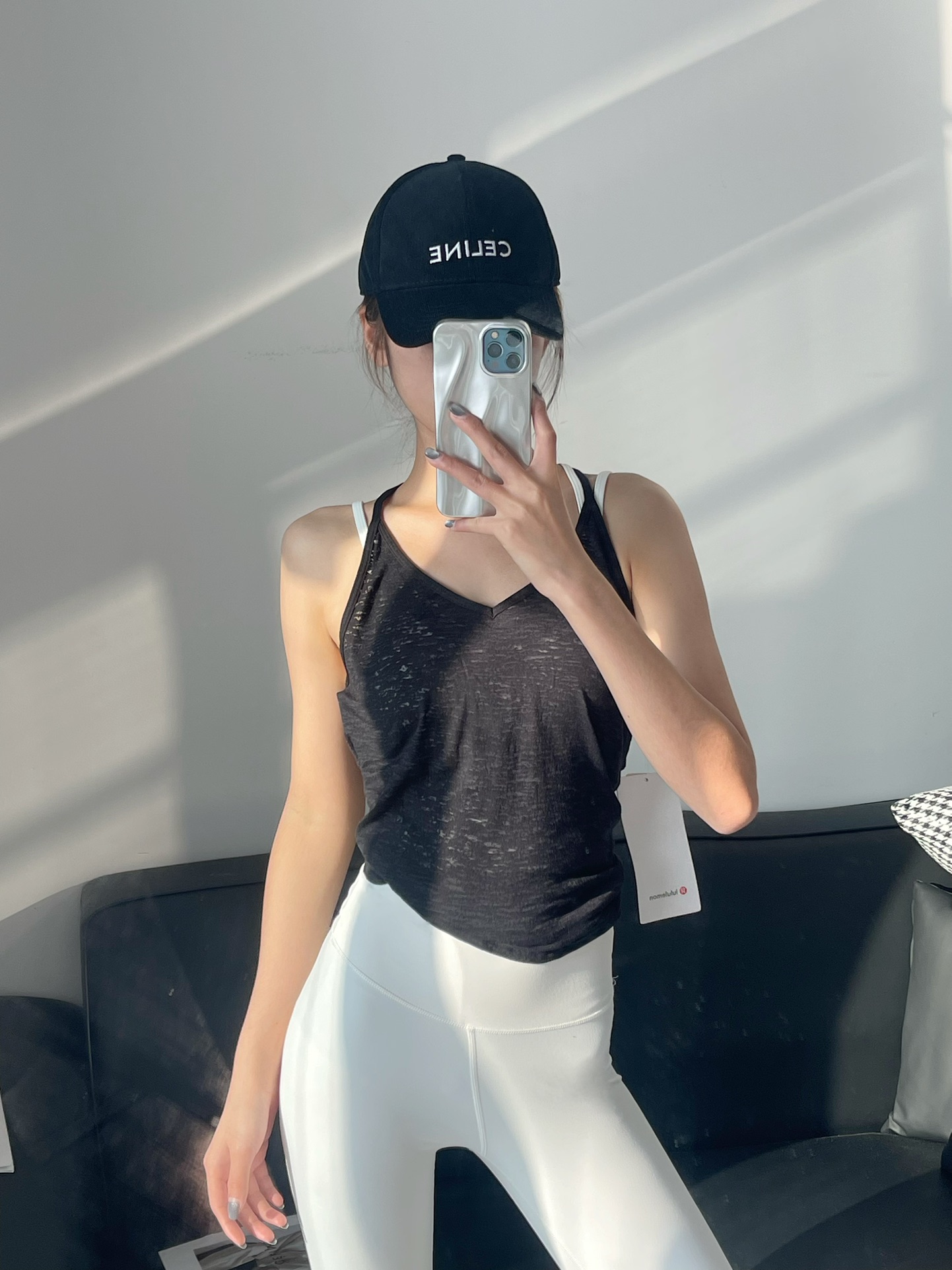 Lululemon tank yoga black