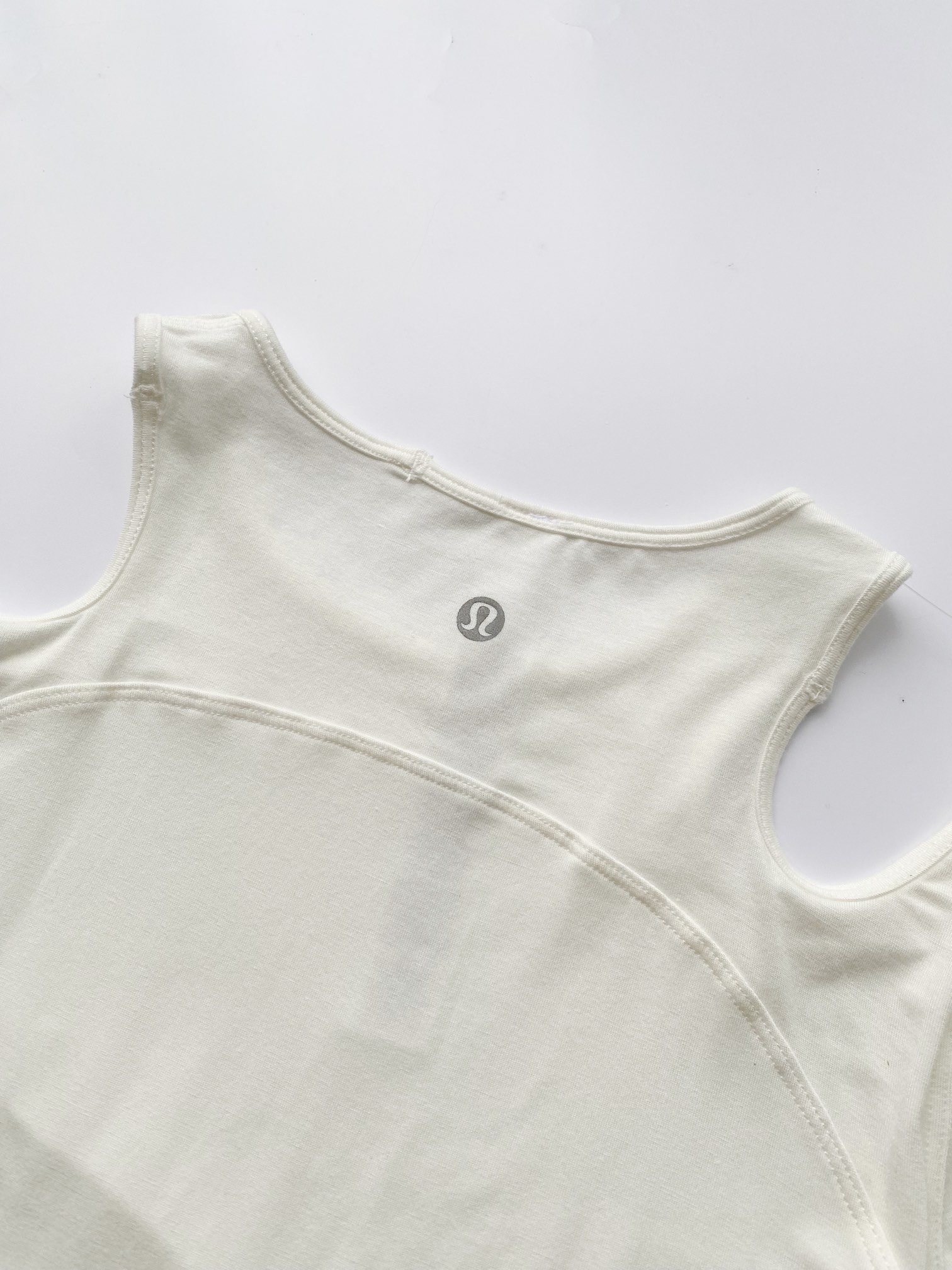 Lululemon t-shirt everyday white yoga
