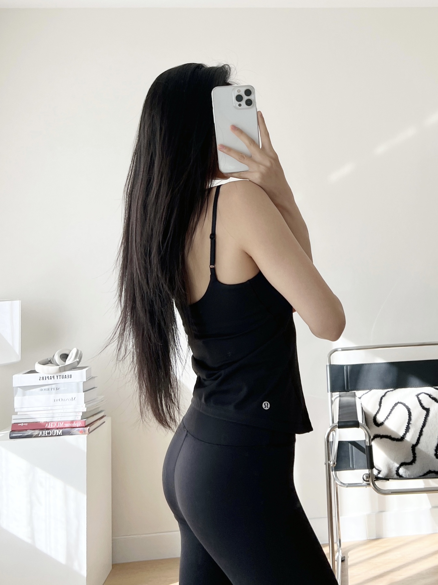 Lululemon tank lounge black yoga