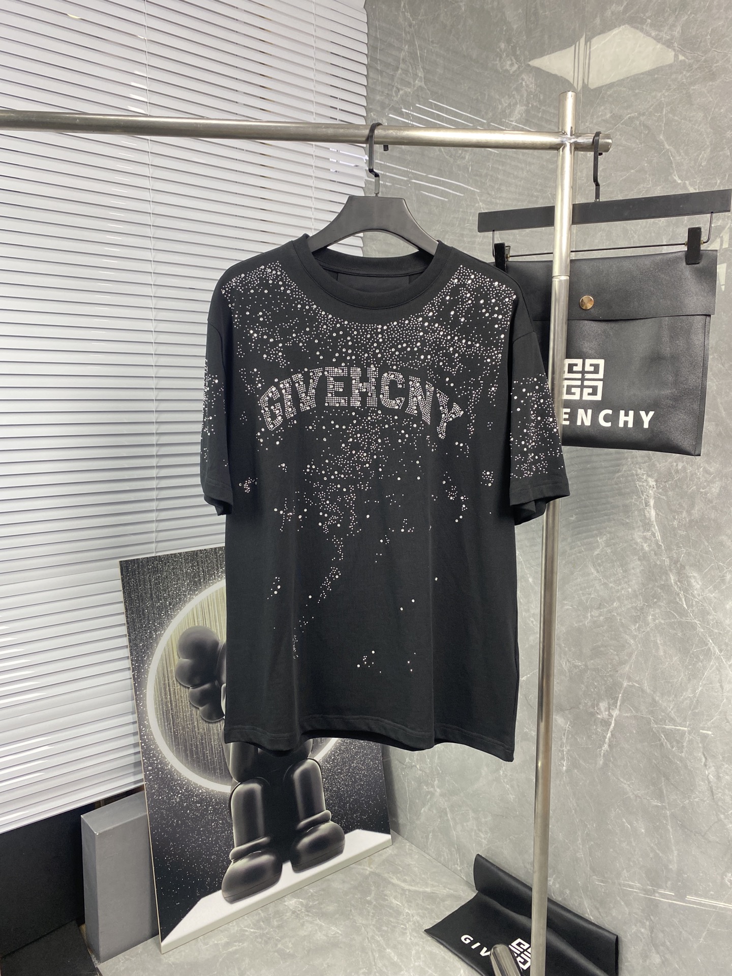 상품 이미지 716