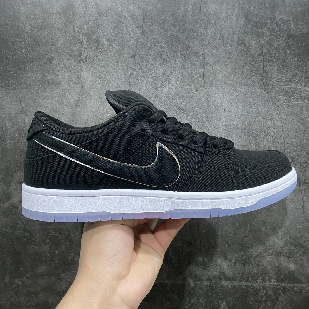 【TOP版本】Eminem × Carhartt × SB Dunk 三方联名 DUNK 阿姆联名 帆布 黑 低帮休闲板鞋  货号：FN4193-013nn国内一线头部大厂出品 知名厂牌同源 原盒原配 圈内天花板工艺 原厂冲刀 超高清洁度 全鞋零毛边皮料切割 高端外贸零售专供 实拍所见即所得 Size： 40 40.5 41 42 42.5 43 44 44.5 45 46 47.5男码-莆田鞋批发中心