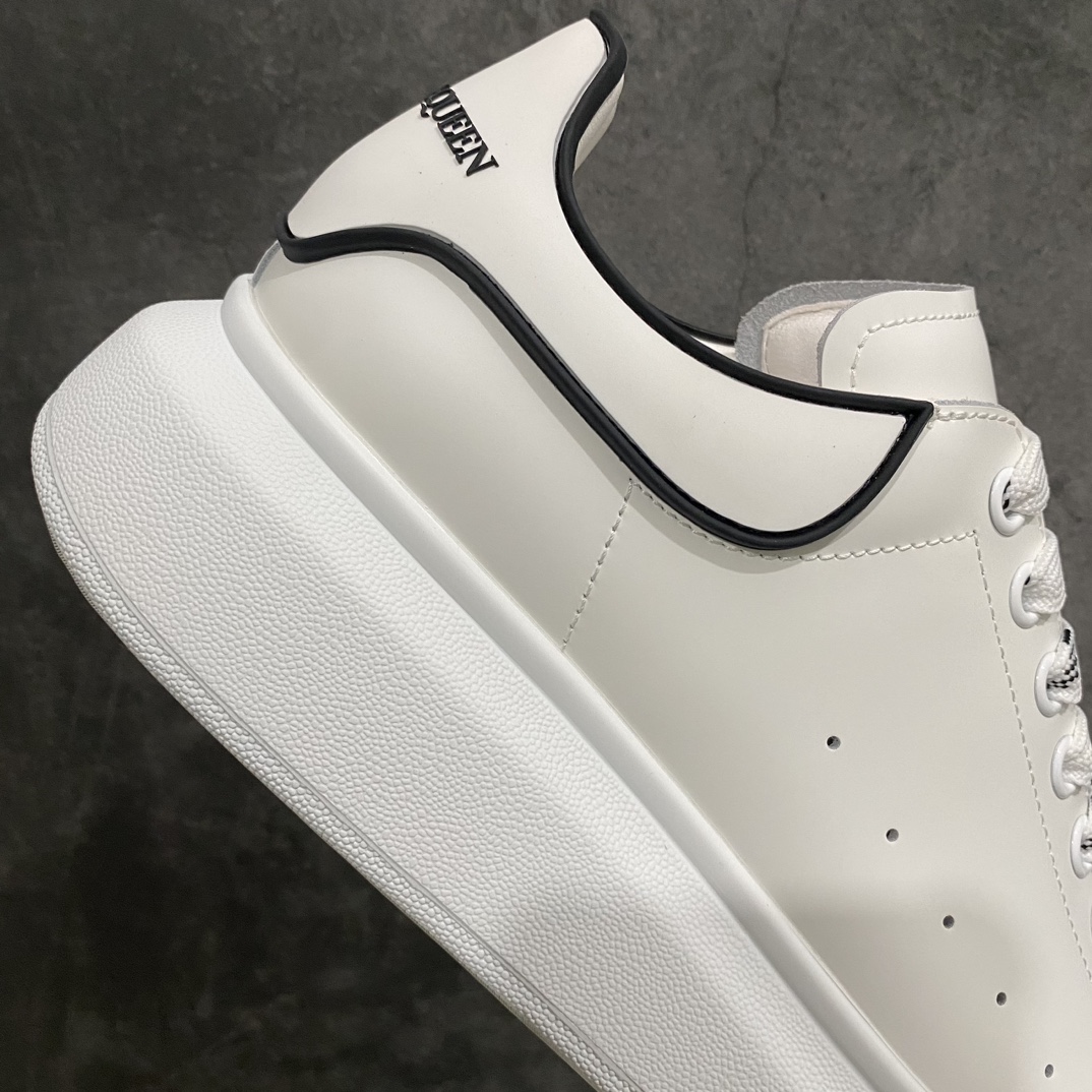 [Top-grade drug box version] Alexander McQueen Alexander McQueen white shoes with white drop rubber tail