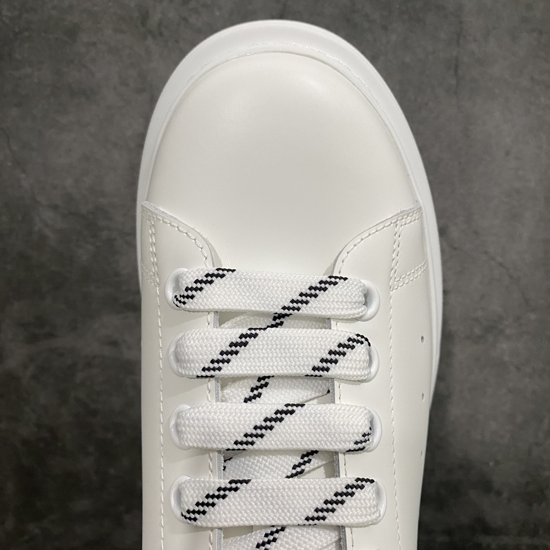 [Top-grade drug box version] Alexander McQueen Alexander McQueen white shoes with white drop rubber tail