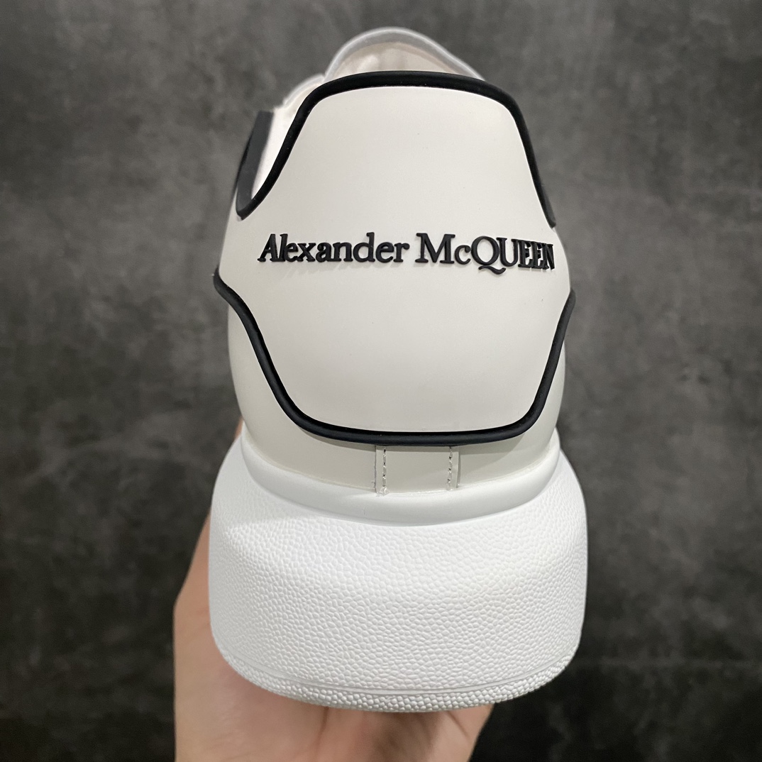 [Top-grade drug box version] Alexander McQueen Alexander McQueen white shoes with white drop rubber tail