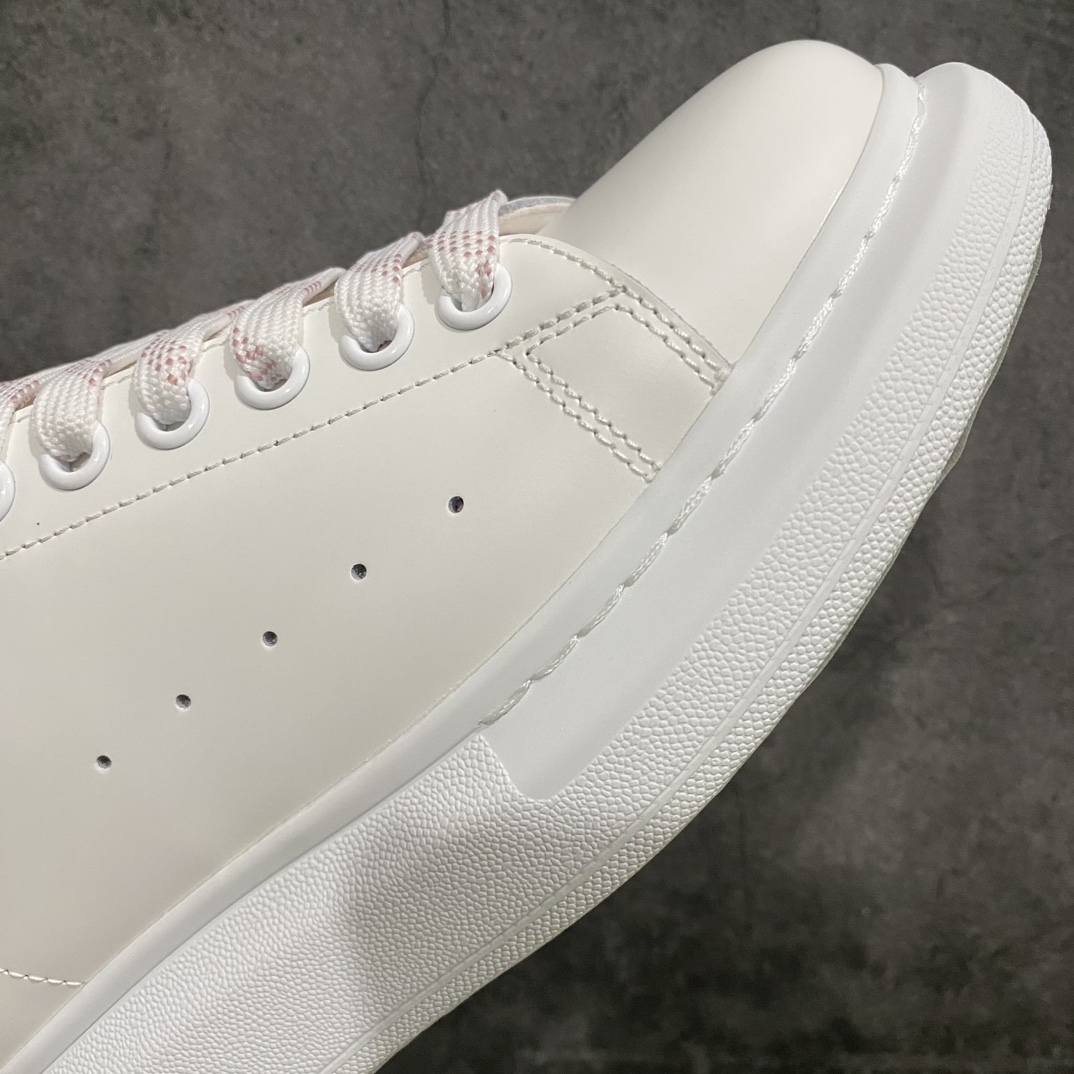 [Top-grade drug box version] Alexander McQueen Alexander McQueen white shoes taro purple crocodile leather stone pattern tail