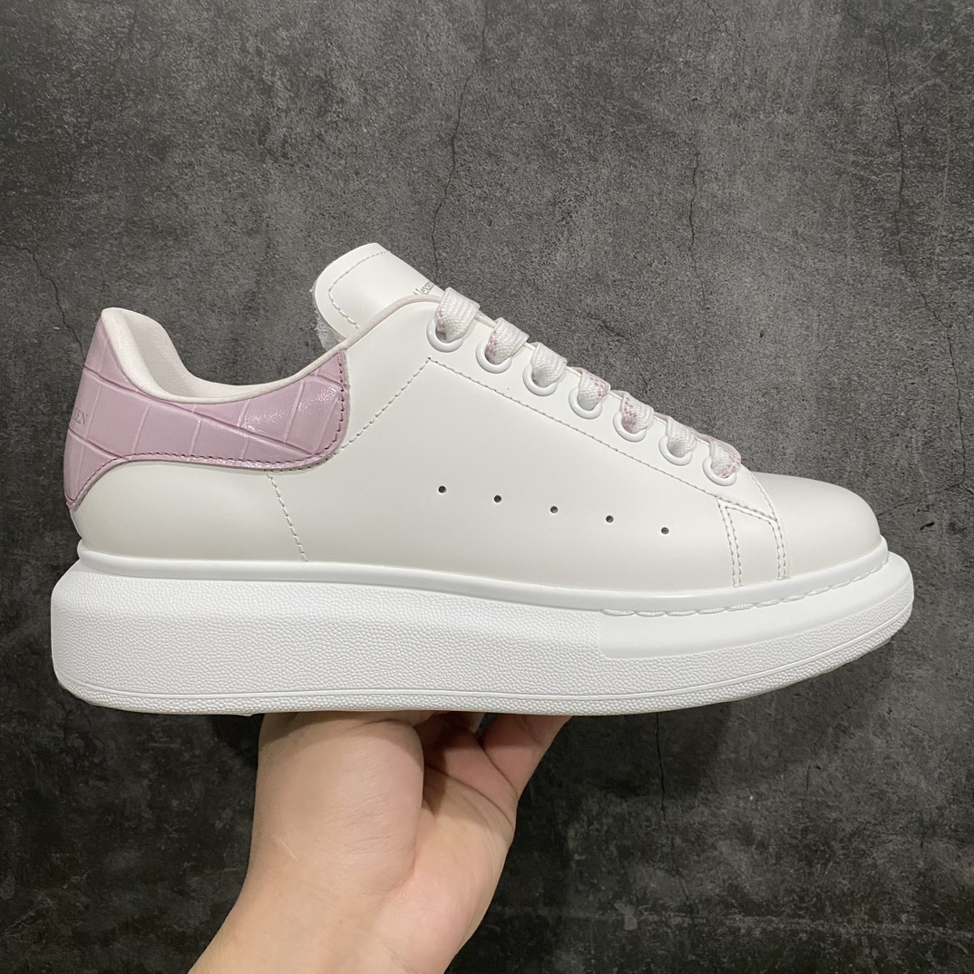 [Top-grade drug box version] Alexander McQueen Alexander McQueen white shoes taro purple crocodile leather stone pattern tail