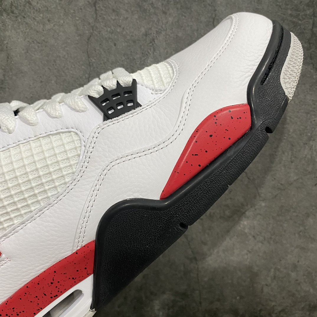 图片[6]-【老DT版】Air Jordan AJ4 Retro 白黑红 红水泥 DH6927-161nn老牌AJ大厂出品 原纸板楦头开发原厂特供皮料加持 确保原汁原味 完美呈现四代版型n一比一鞋头弧度高度鞋身弧度 数据细节工艺流程均保持原鞋一致n皮料切割菱角分明 不变形无多余毛边 柔软性质感一致于原鞋原厂织唛标 原厂飞人电绣工艺 后跟定型进口港宝加持 自然饱满 全鞋荧光划线卡点 追求极致完美 每一双都是工艺品 多重QC质检 超越公司货的品控标准 实实在在的免检产品  尺码：40 40.5 41 42 42.5 43 44 44.5 45 46 47.5-莆田鞋批发中心