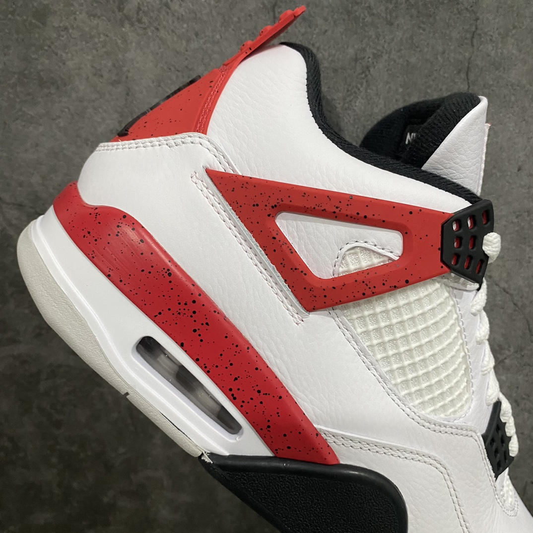 图片[7]-【老DT版】Air Jordan AJ4 Retro 白黑红 红水泥 DH6927-161nn老牌AJ大厂出品 原纸板楦头开发原厂特供皮料加持 确保原汁原味 完美呈现四代版型n一比一鞋头弧度高度鞋身弧度 数据细节工艺流程均保持原鞋一致n皮料切割菱角分明 不变形无多余毛边 柔软性质感一致于原鞋原厂织唛标 原厂飞人电绣工艺 后跟定型进口港宝加持 自然饱满 全鞋荧光划线卡点 追求极致完美 每一双都是工艺品 多重QC质检 超越公司货的品控标准 实实在在的免检产品  尺码：40 40.5 41 42 42.5 43 44 44.5 45 46 47.5-莆田鞋批发中心