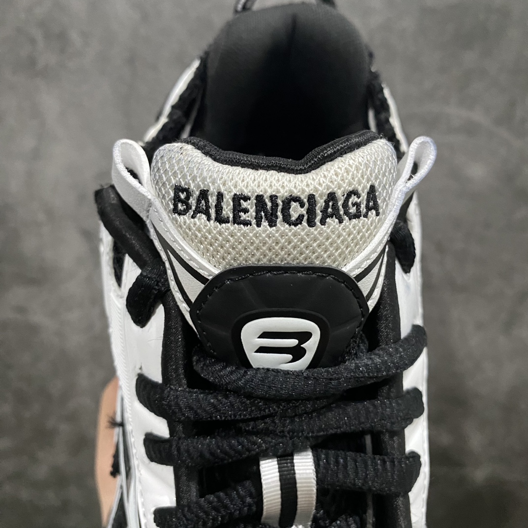 图片[4]-【XA版本】Balenciaga Runer 巴黎世家7代 破坏风 手工做旧款复古老爹鞋nn全新版本出货 核心配合工厂优势供应市场最优品质 鞋型细节做旧等都好于市场版本n不但比市场货好 而且比市场货便宜💪🏻n原厂点胶工艺同步原鞋 区别市面所有版本n非市面所有固定TPU，原厂订制胶棒 一切细节高端还原  ，欢迎挑刺💪🏻 尺码：35-46-莆田鞋批发中心