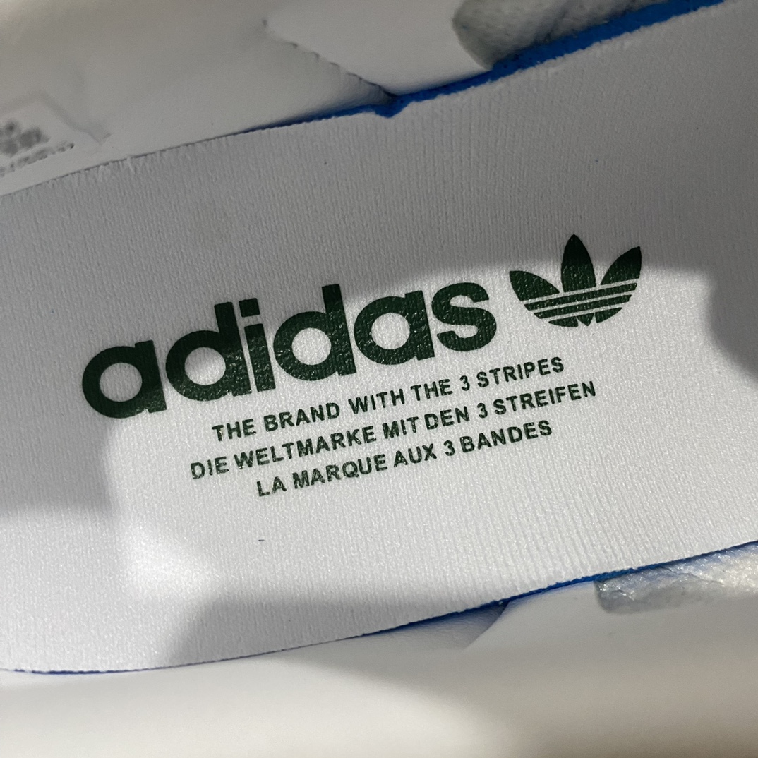 图片[6]-【Top纯原】Adidas Samba OG 桑巴低帮休闲板鞋 白绿 HQ7036n全新高端零售平台专供品质出货 全鞋身采用细腻甩纹头层牛皮 包括鞋舌也是头层皮n立体Samba烫金 后跟港宝定型 皮料切割超高清洁度n私模大底 非市面公底 多次调试无色差大底 高价零售首选品质‼️ 尺码：36 36.5 37 38 38.5 39 40 40.5 41 42 42.5 43 44 44.5 45-莆田鞋批发中心