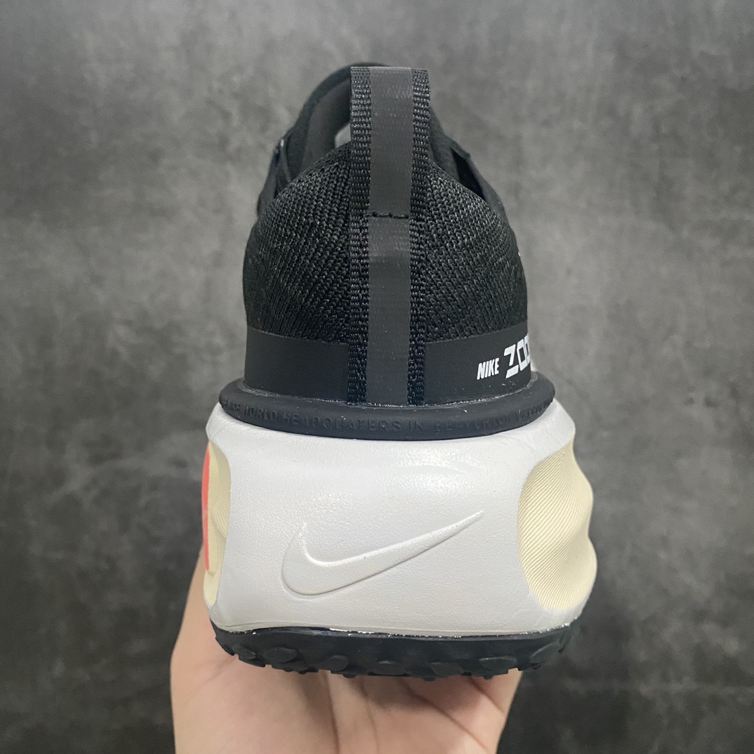 图片[4]-【公司级】Nike ZOOMX invinclble Run FK 3 短跑马拉松系带系列轻量休闲运动慢跑鞋 ！nn此鞋专为短跑运动员而生，是为 5 至 10 公里距离的赛事和训练打造。整体设计採用流线型的轻质工程网眼材质构成鞋面，并与其他 Nike Running 旗舰鞋款同样搭载全脚掌 ZoomX 缓衝中底，搭配 Pebax 物料与橡胶外底。ZoomX StreakFly 首发配色以“Prototype”呈现，其灵感是来自开发期间的磨损测试，透过编号的标记与内侧的预期跑步距离突出研发过程。 货号 DR2615-001nSize 36-45-莆田鞋批发中心