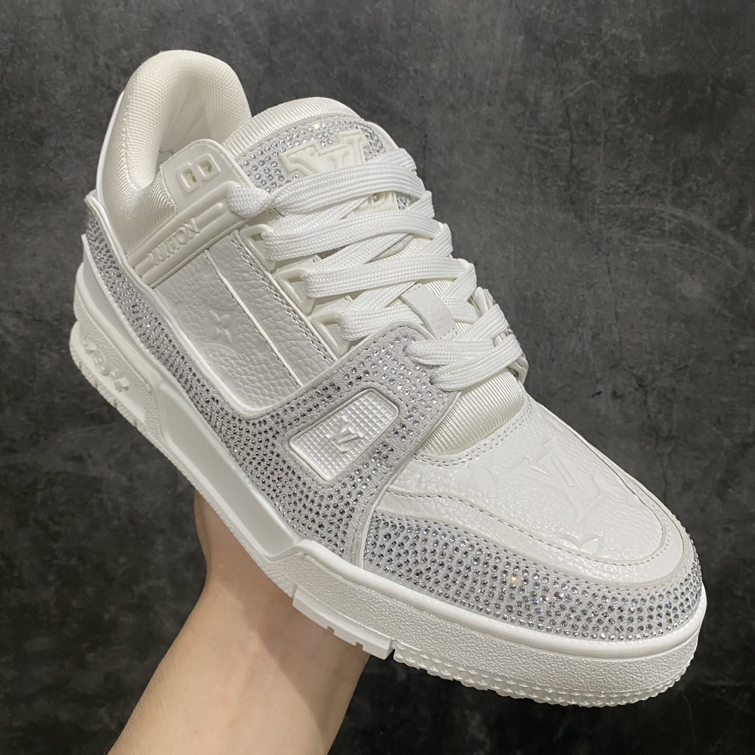 650 【广东顶级纯原】LV Trainer 低帮板鞋 白色 水晶钻石