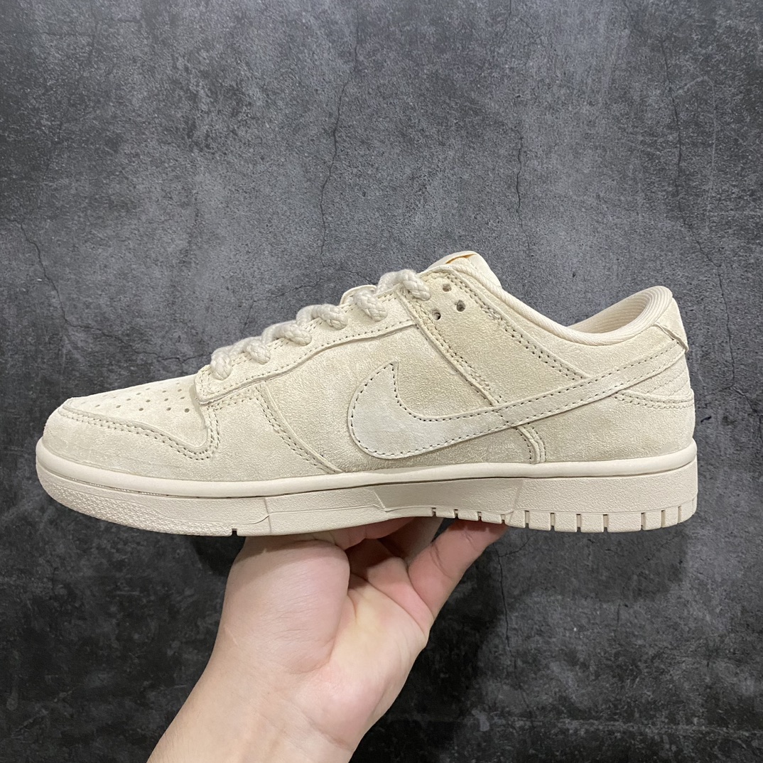 300 【定制版】Supreme x Nike  SB Dunk Low 联名—奶油翻毛 周年高端定制 低帮休闲板鞋 FC1688-122